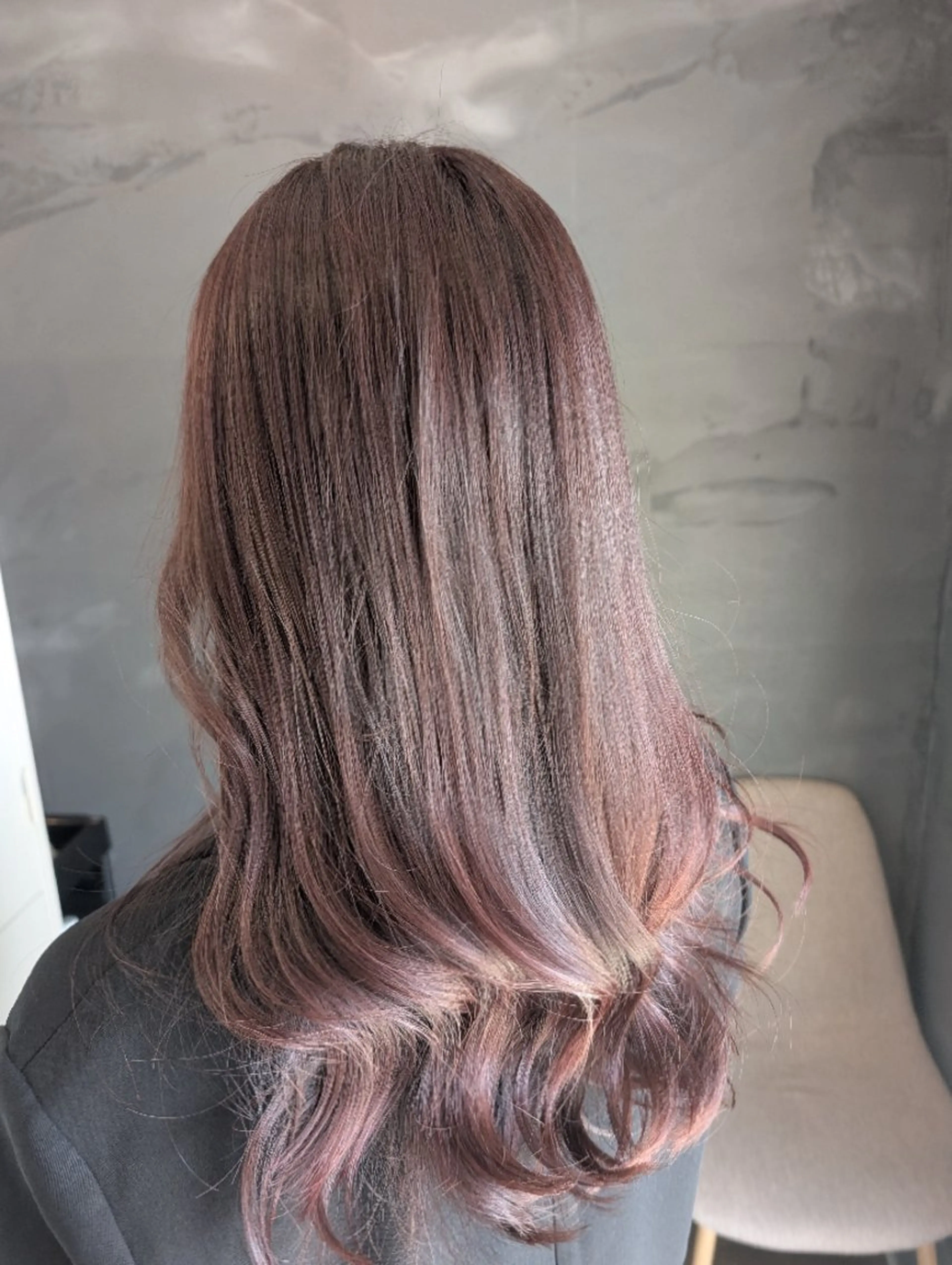 セミロング カラー グレージュ ピンクカラー 大人かわいい💎ツヤ ✧亜美︎✧我孫子のヘアスタイル