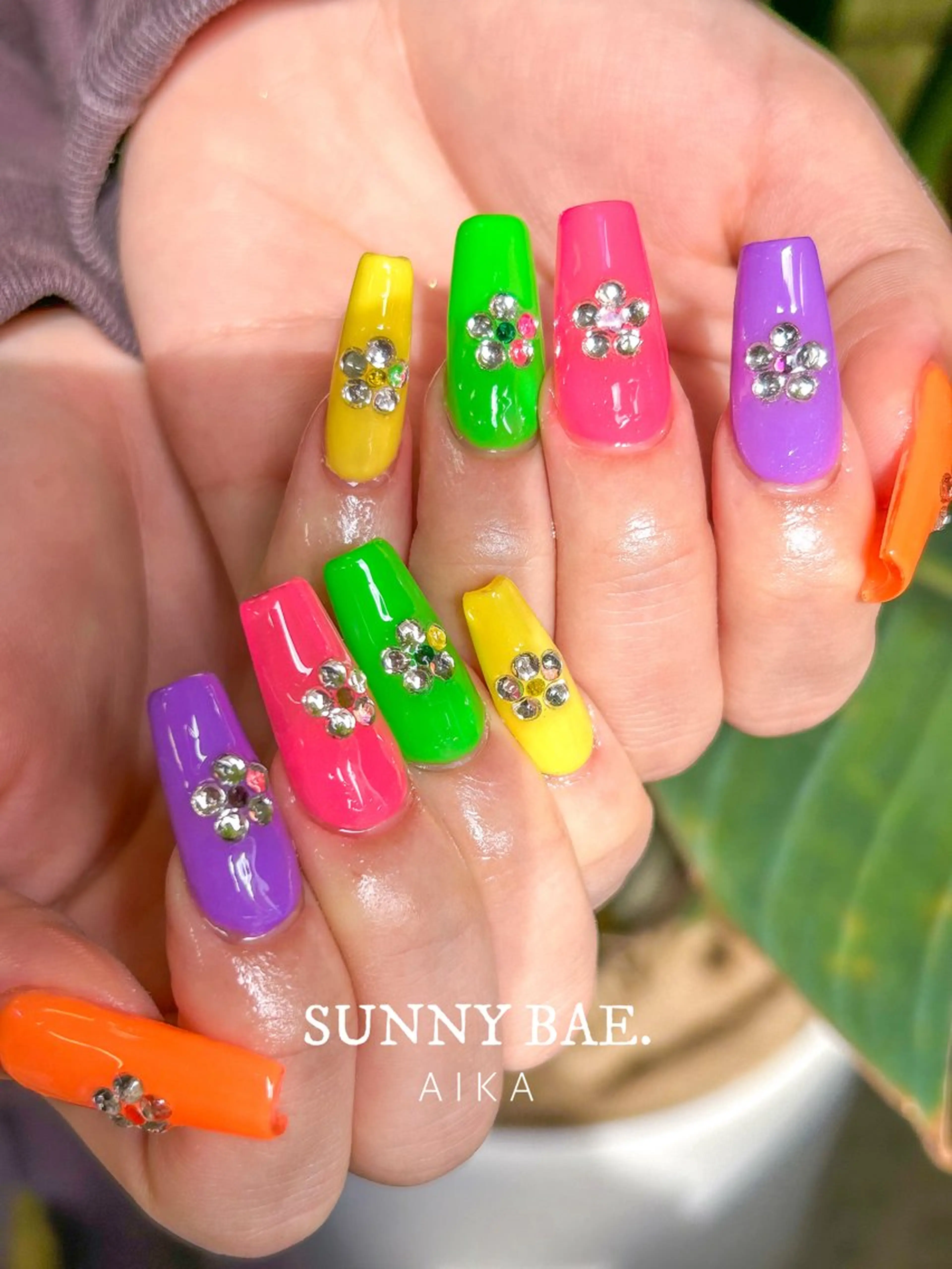 ネイル ロングネイル スカルプネイル 夏ネイル Made By AIKAのネイルデザイン