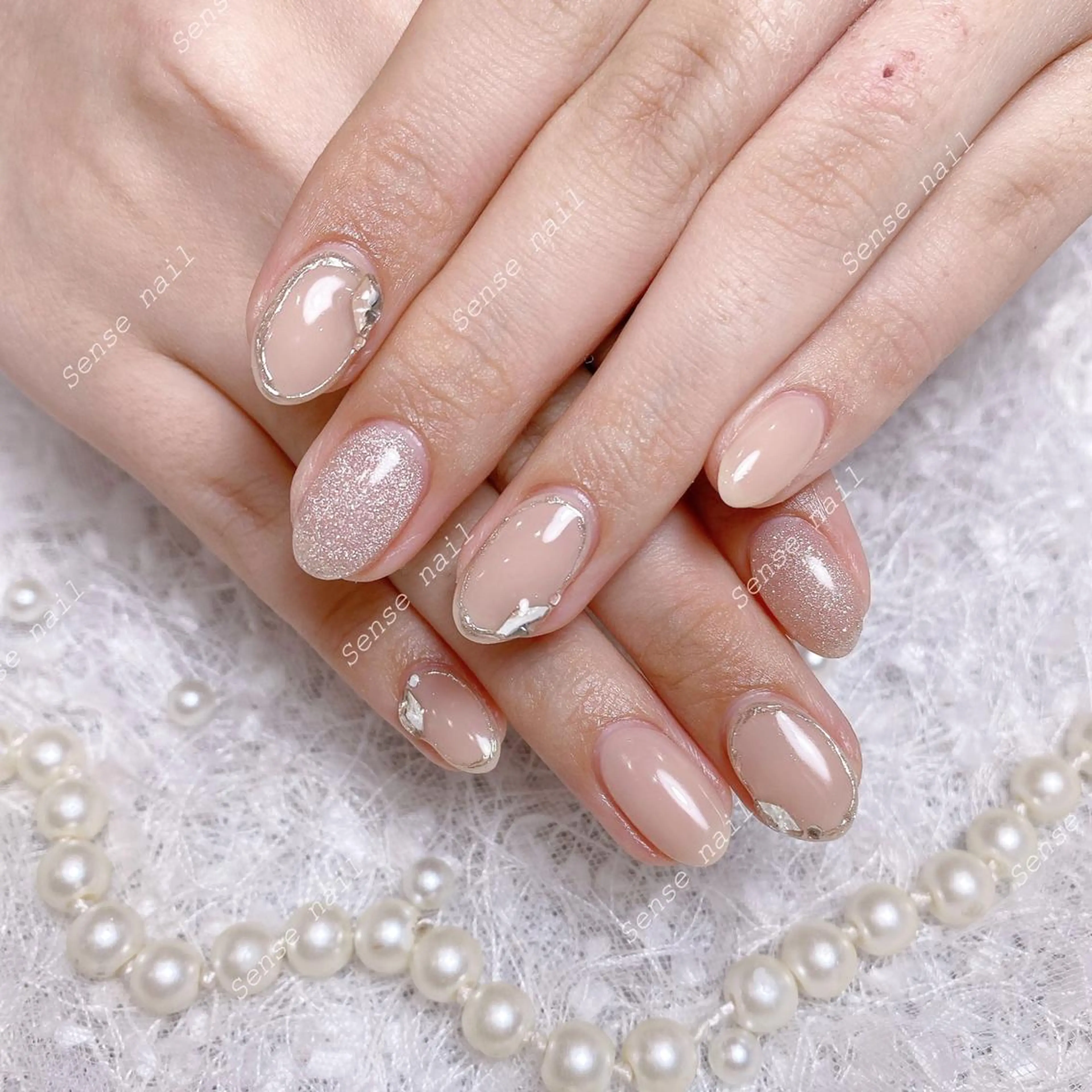 ネイル ハンドネイル ハンドケア Queening 🦋のネイルデザイン