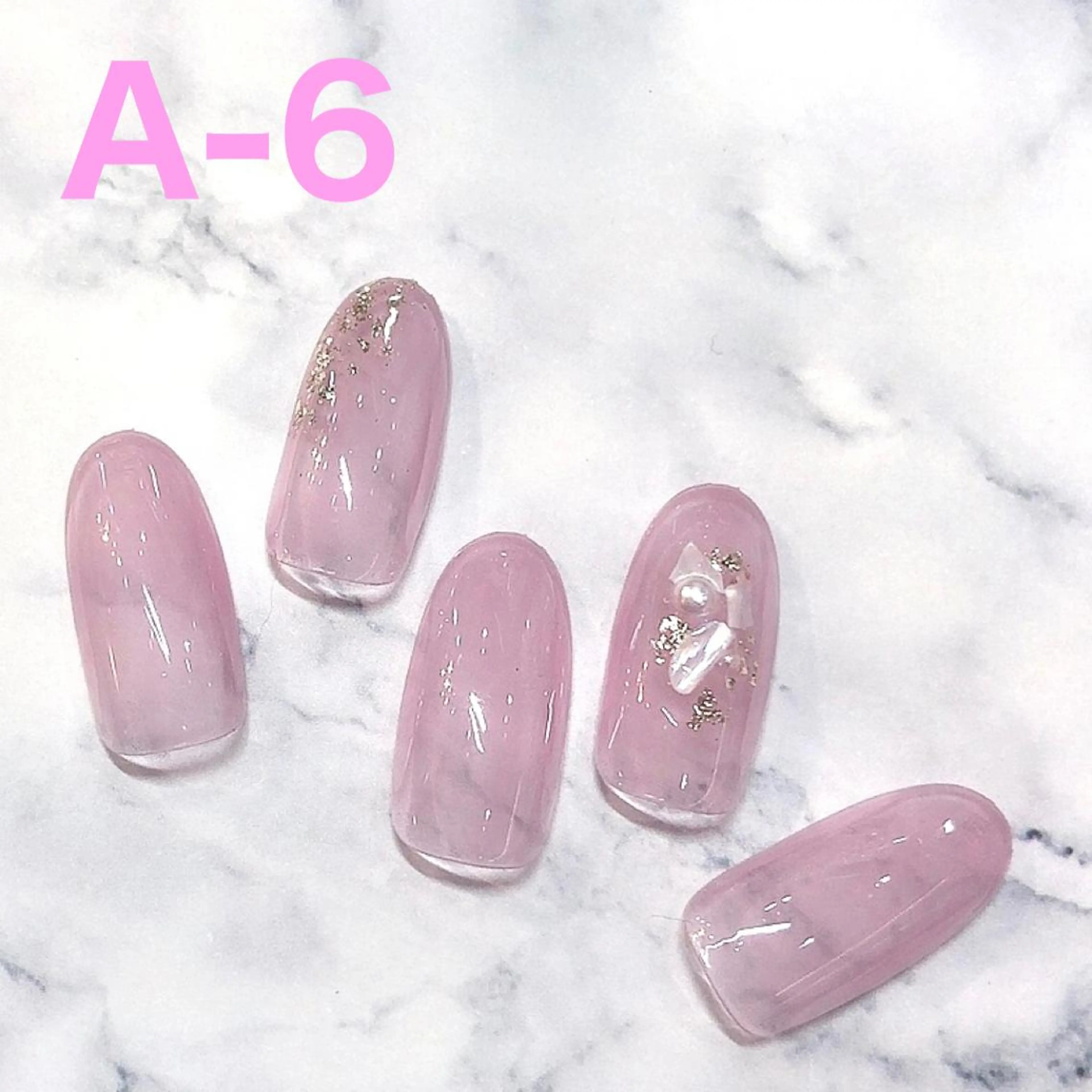 ネイル Richelle eyelash&nail 横浜店所属・二宮 はなのネイルデザイン