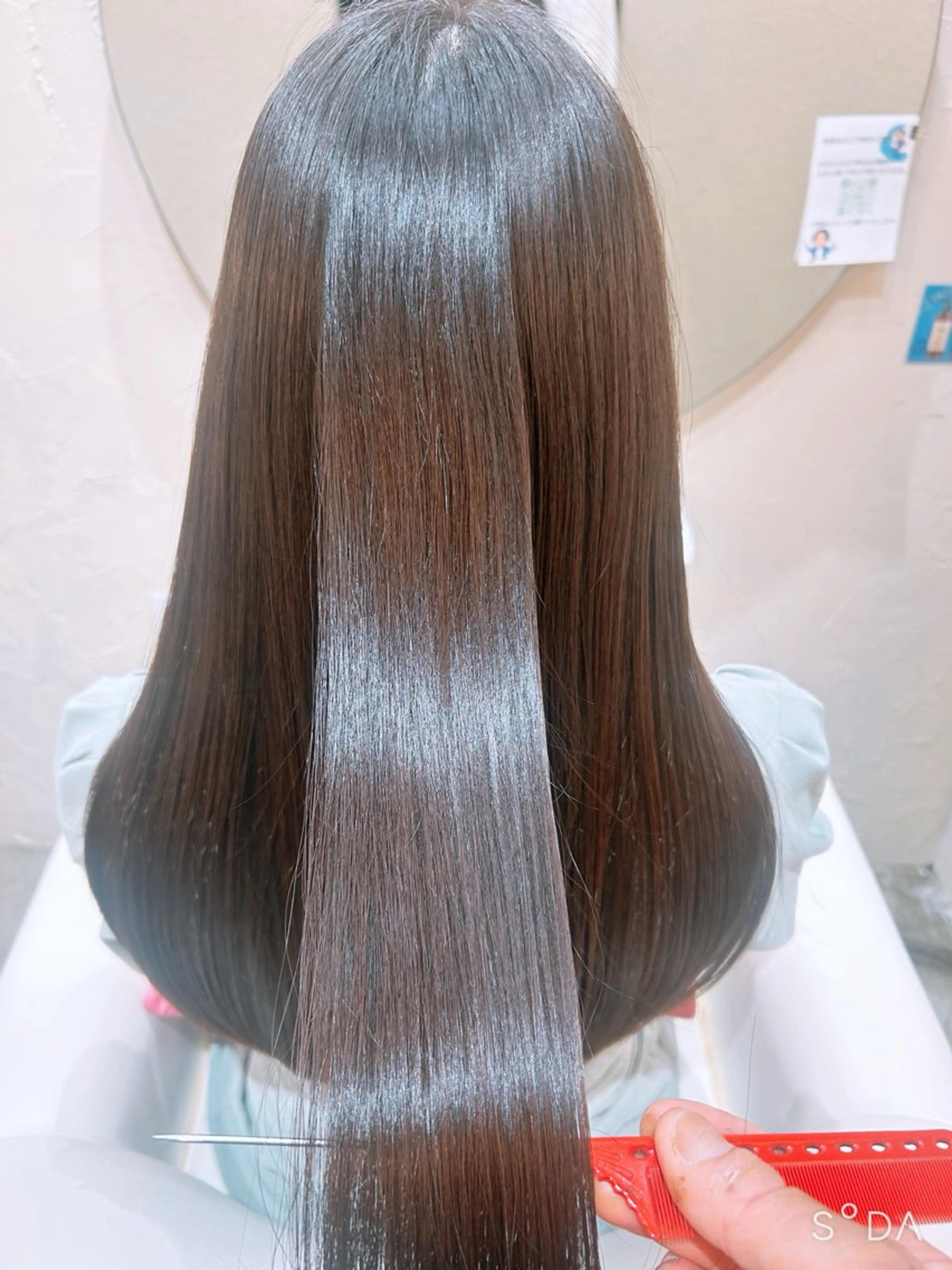 セミロング カット ヘアカラー トリートメント 髪質改善✨ハツメイ オグ✂️のヘアスタイル