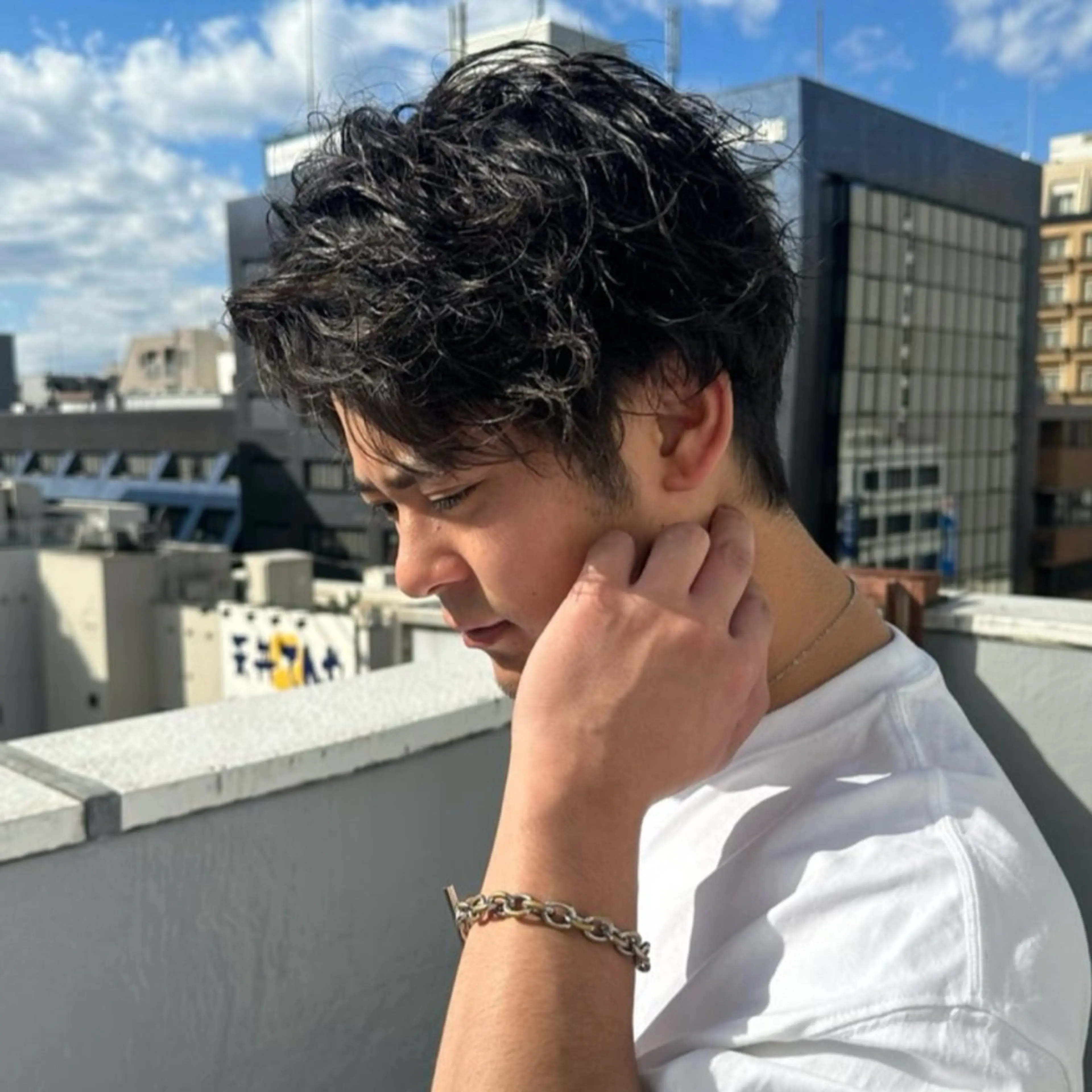 メンズ 韓国レイヤー外国人風 透明感カラー髪質改善のヘアスタイル