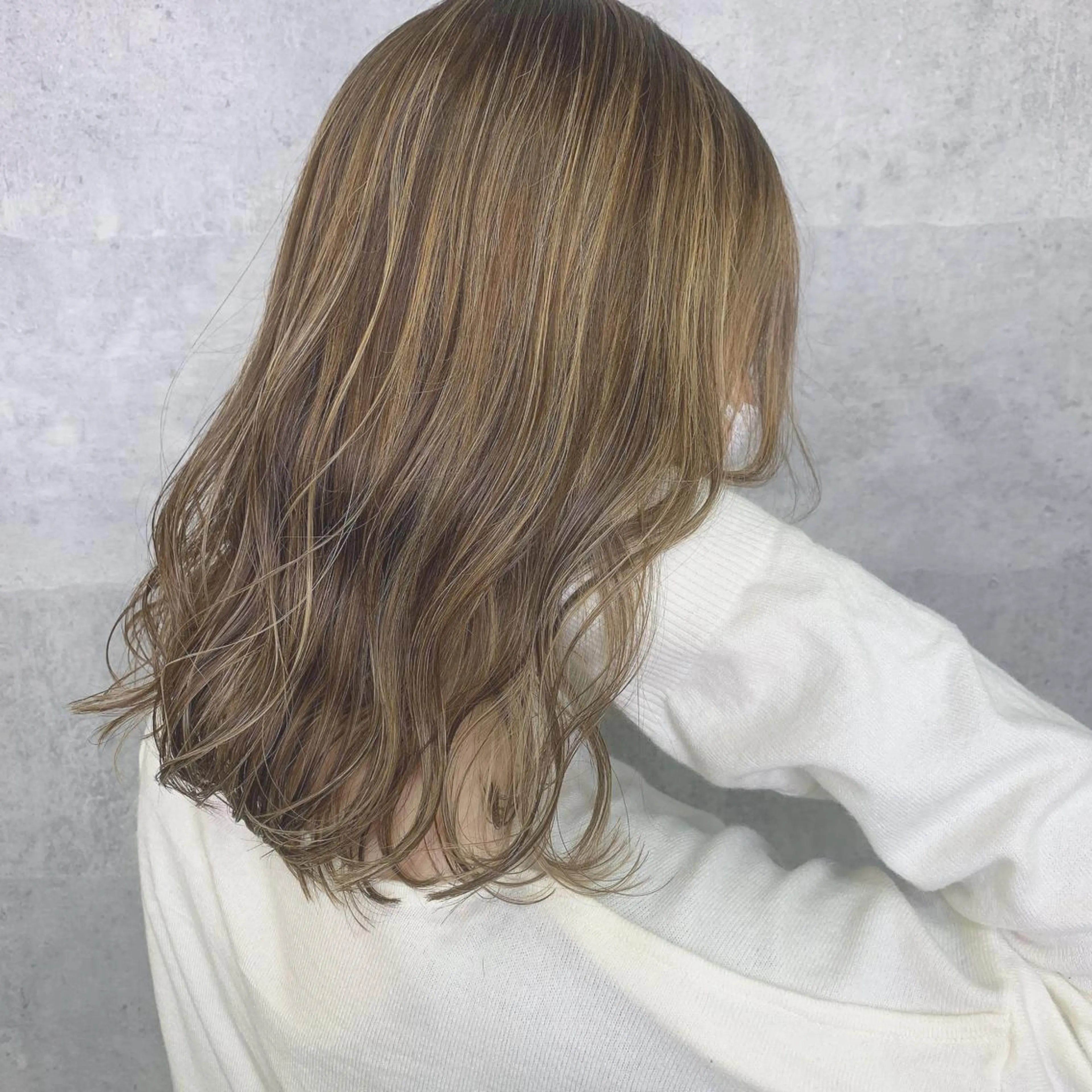 ミディアム カラー テラ mimi.3c'sのマツエク・マツパデザイン