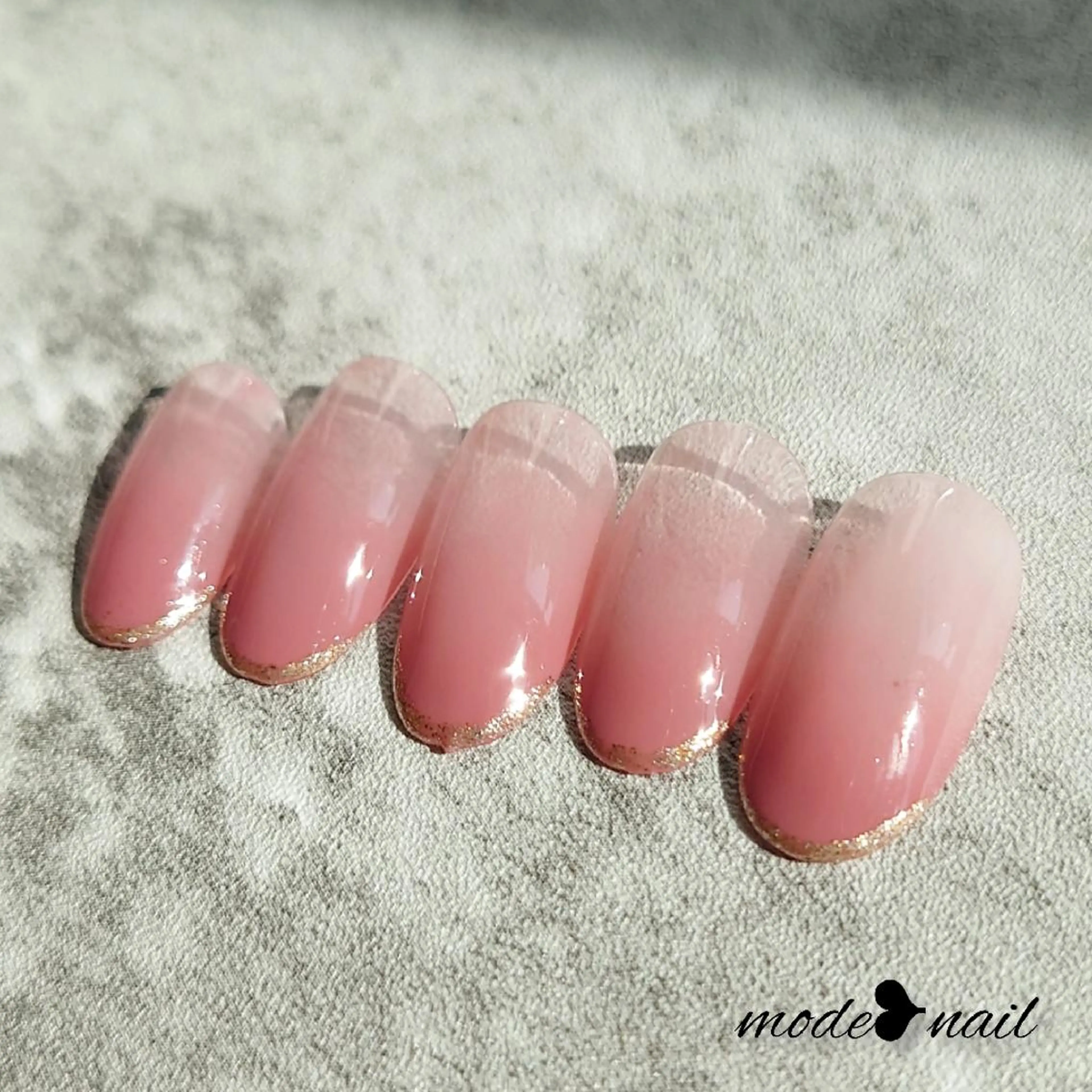 ネイル グラデーション 滋賀県草津市ネイル mode_nailsのネイルデザイン