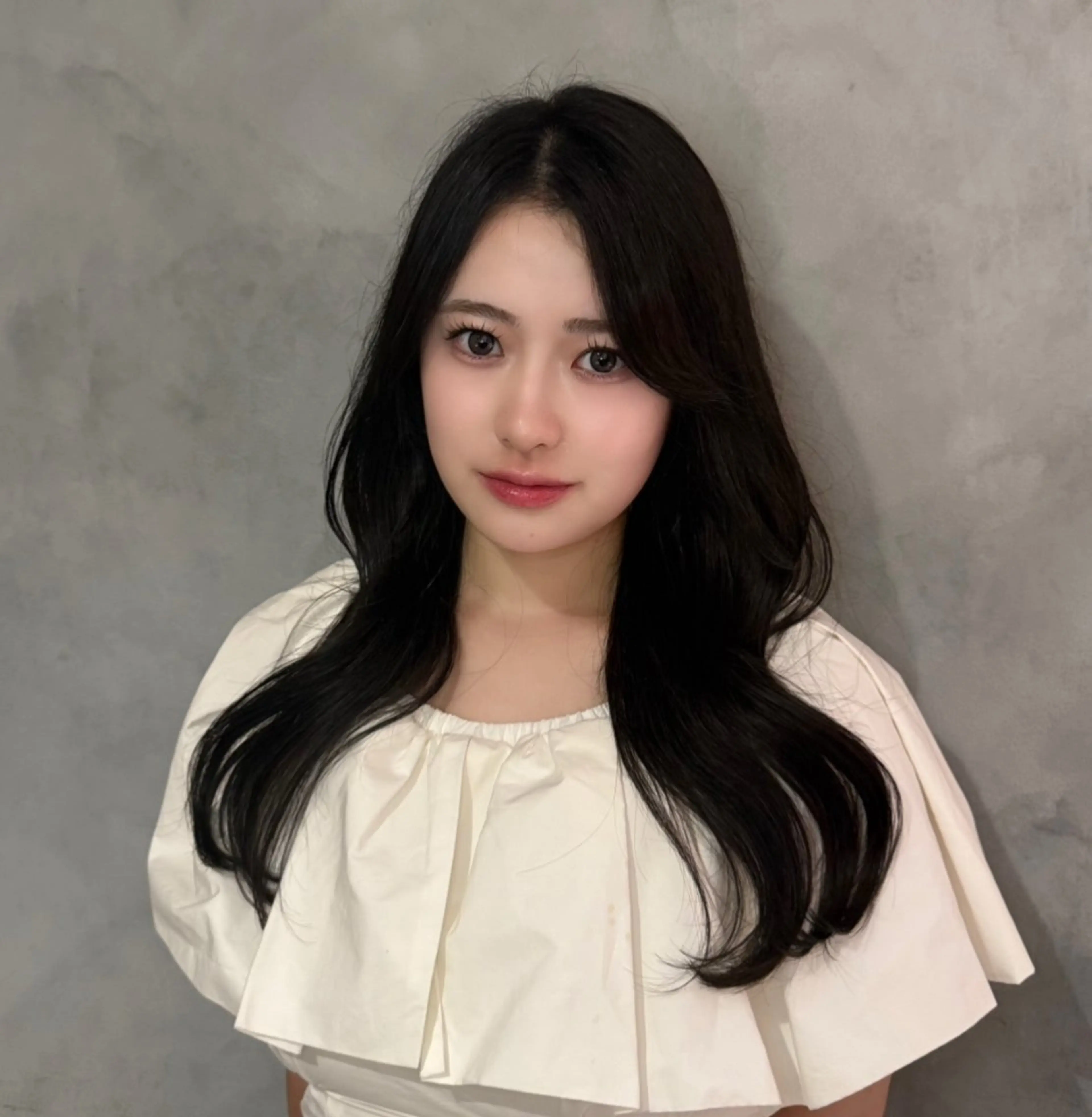 ロング カット ヘアカラー トリートメント 谷 亜澄のヘアスタイル