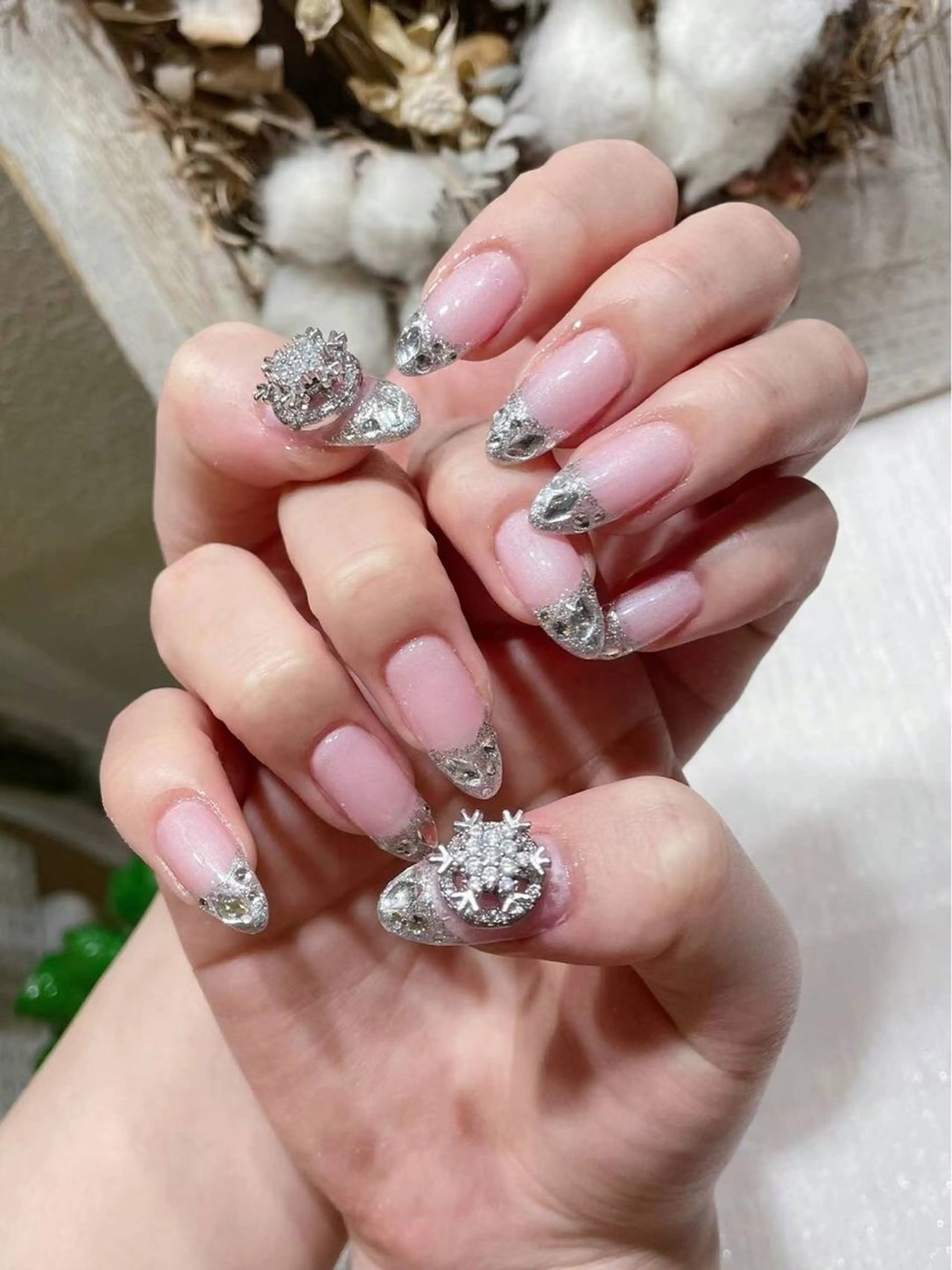 ネイル アートネイル フラワーネイル フットネイル フレンチネイル ジェルネイル Babarla　Nail　Salon所属・babarla Nailのネイルデザイン