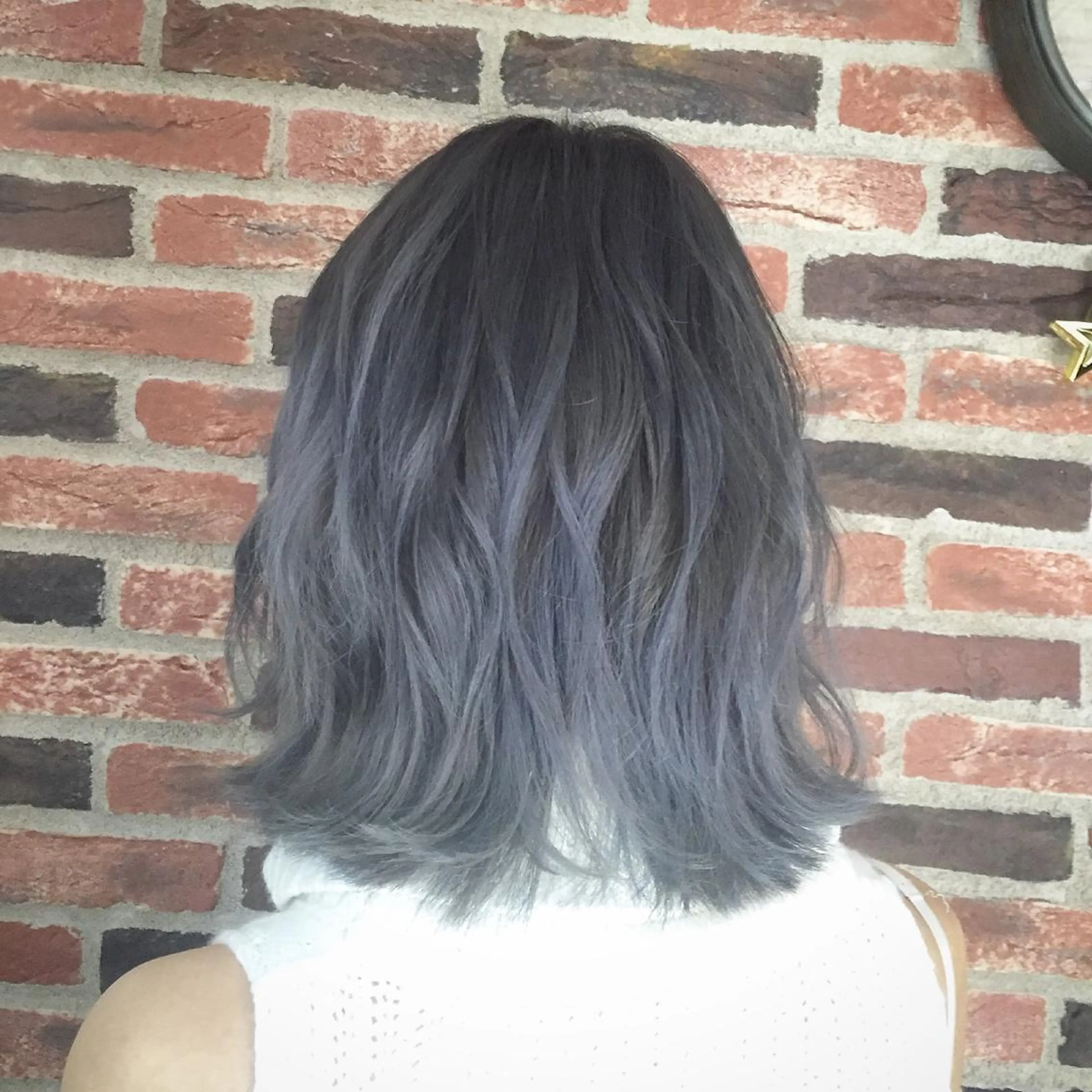 ショート ミディアム セミロング カラー アッシュ シルバー シルバーアッシュ Men's BIRTH by happiness 梅田中崎町店所属・メンズ特化美容師 カラー専門ぺーターのヘアスタイル