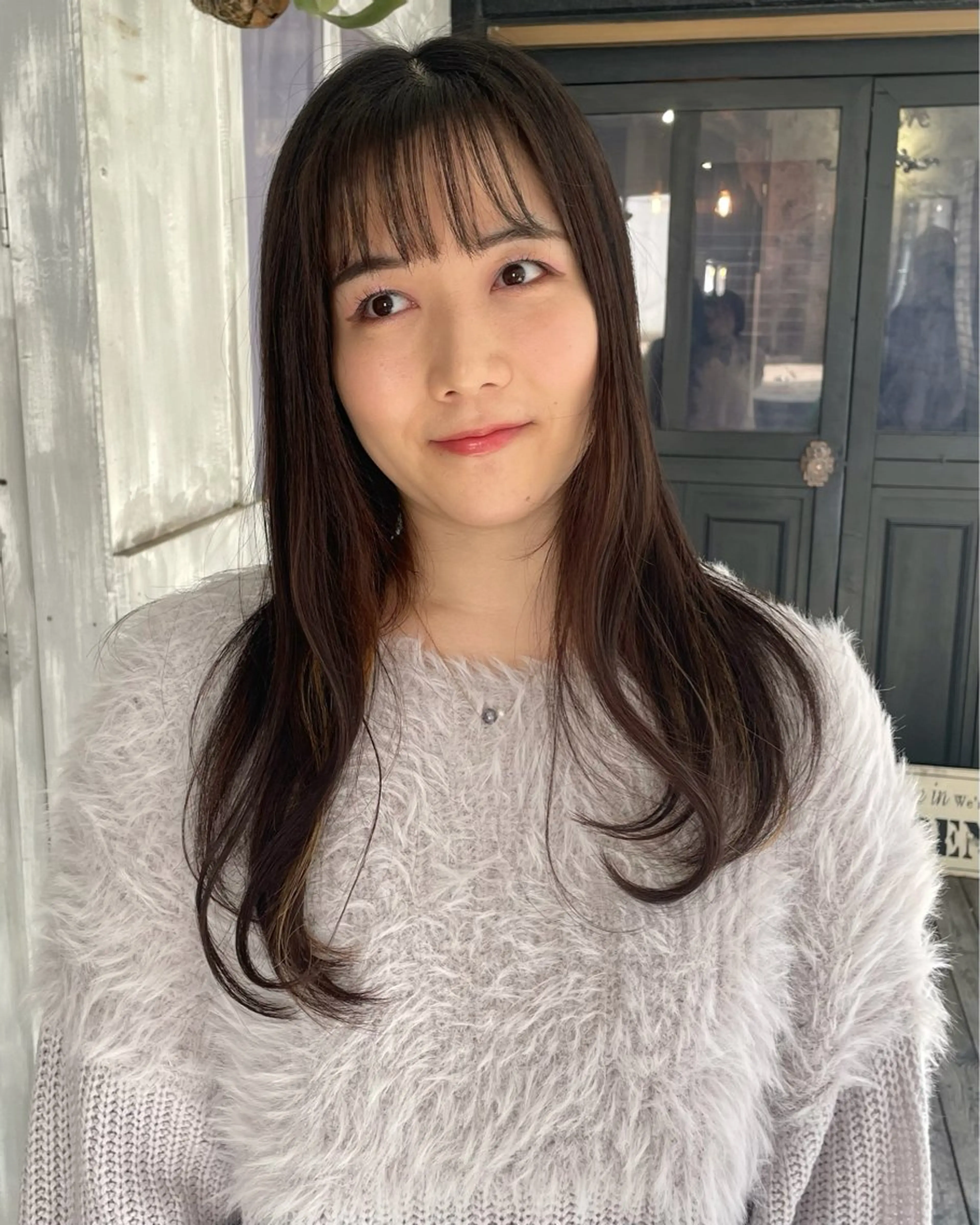 ロング 塩谷 雪花のヘアスタイル