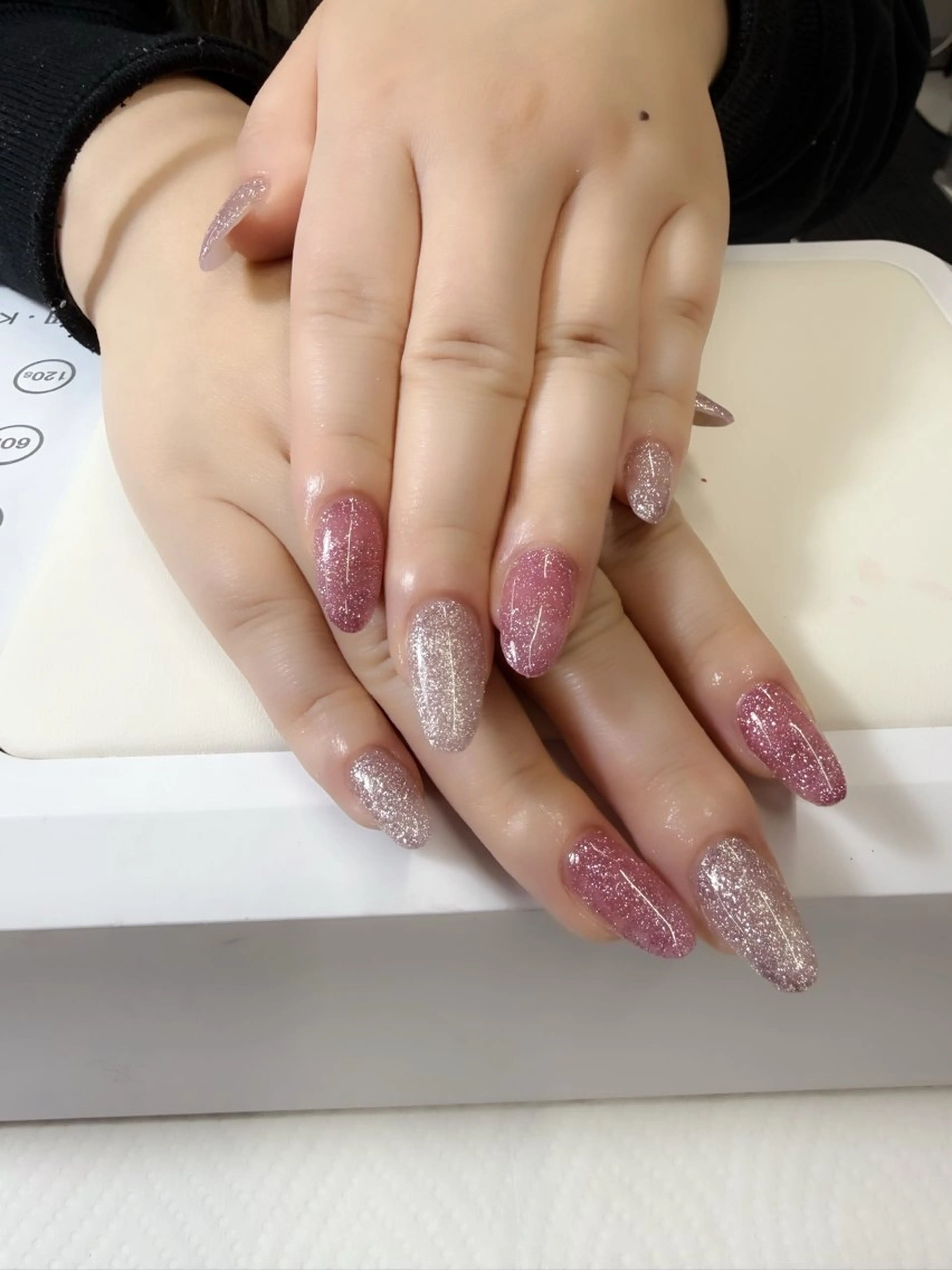 ネイル Emi ネイルサロン所属・平 りんちゃのネイルデザイン