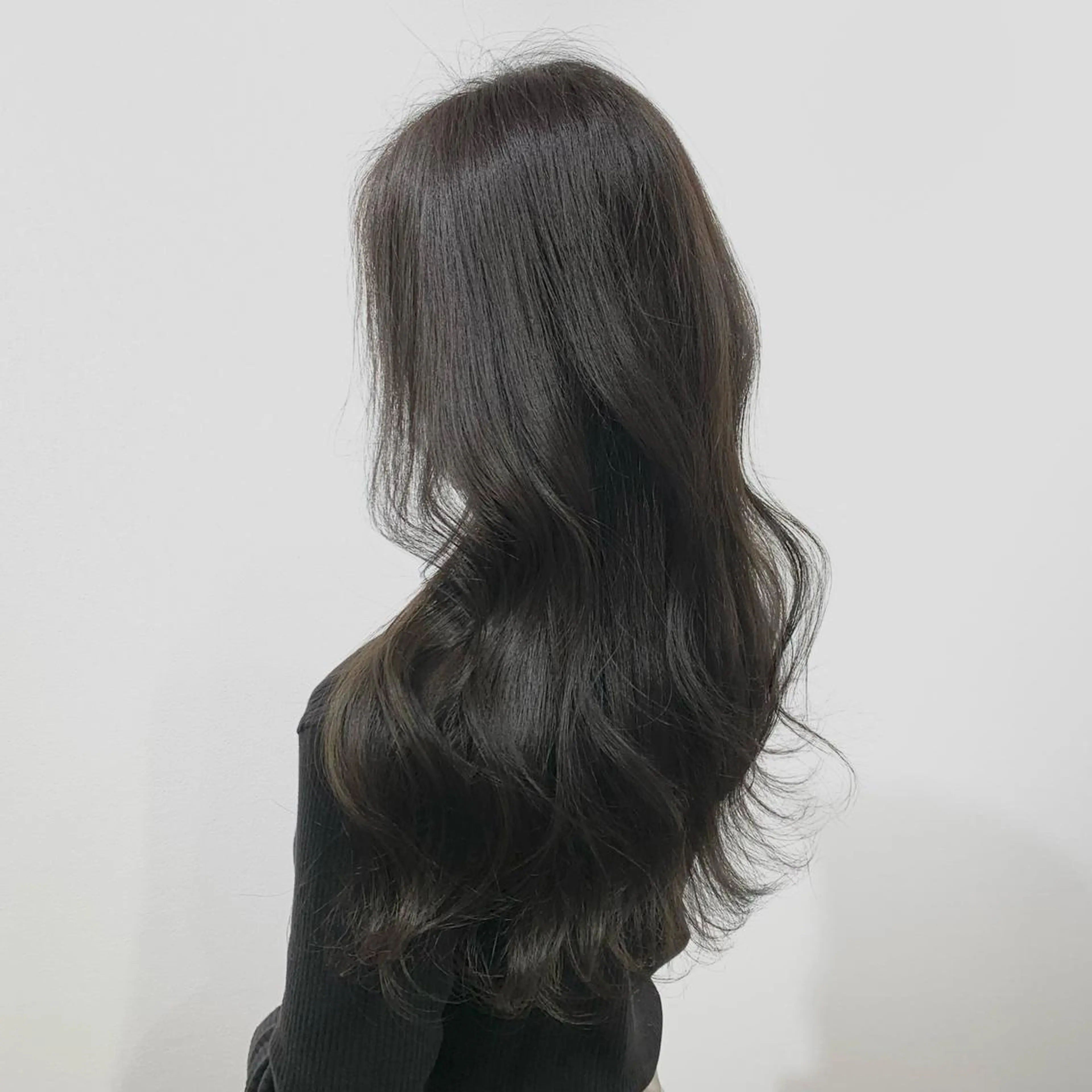 ロング カラー ヘアアレンジ キヨミ 韓国レイヤーカットのヘアスタイル