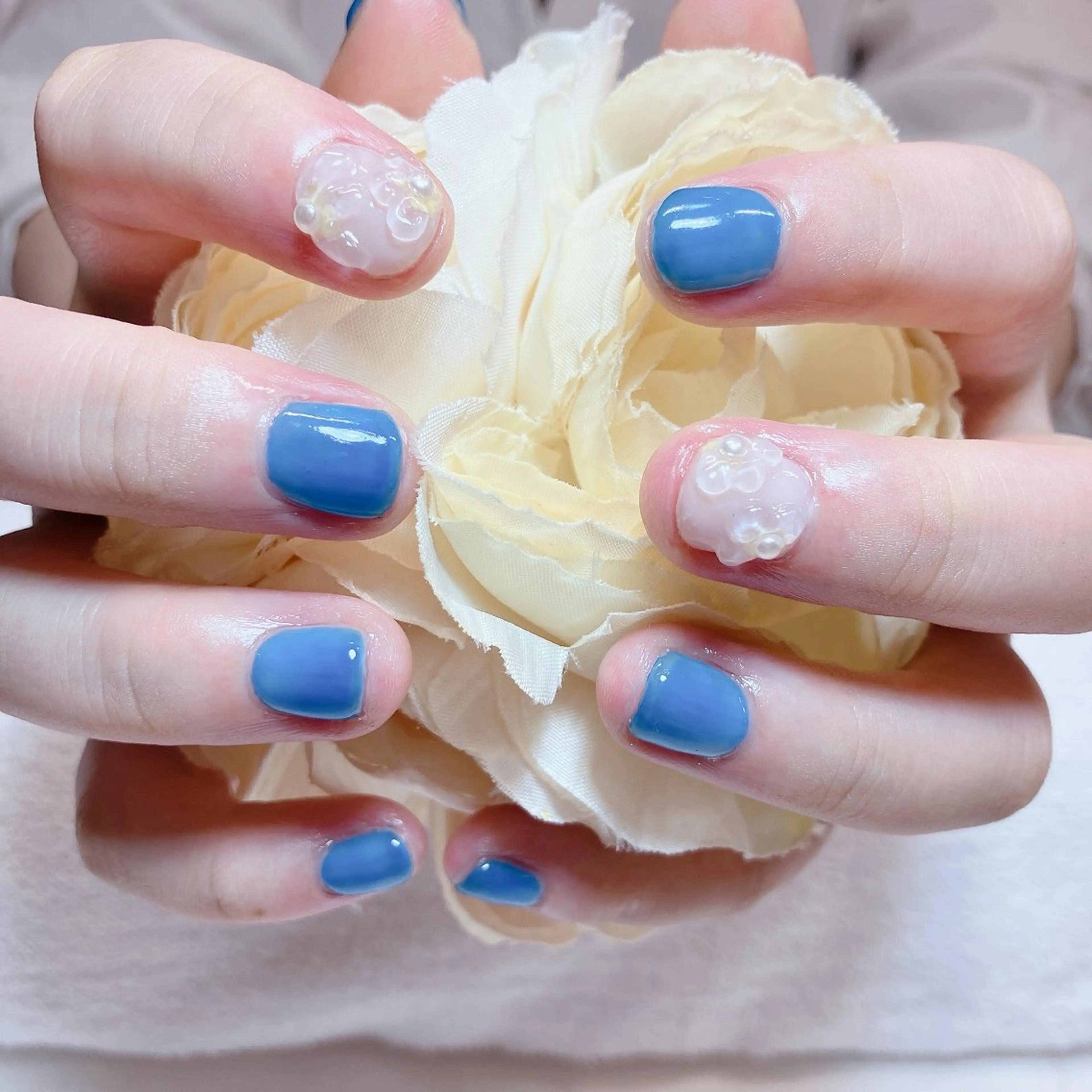 ネイル 綱島 佳恵のネイルデザイン