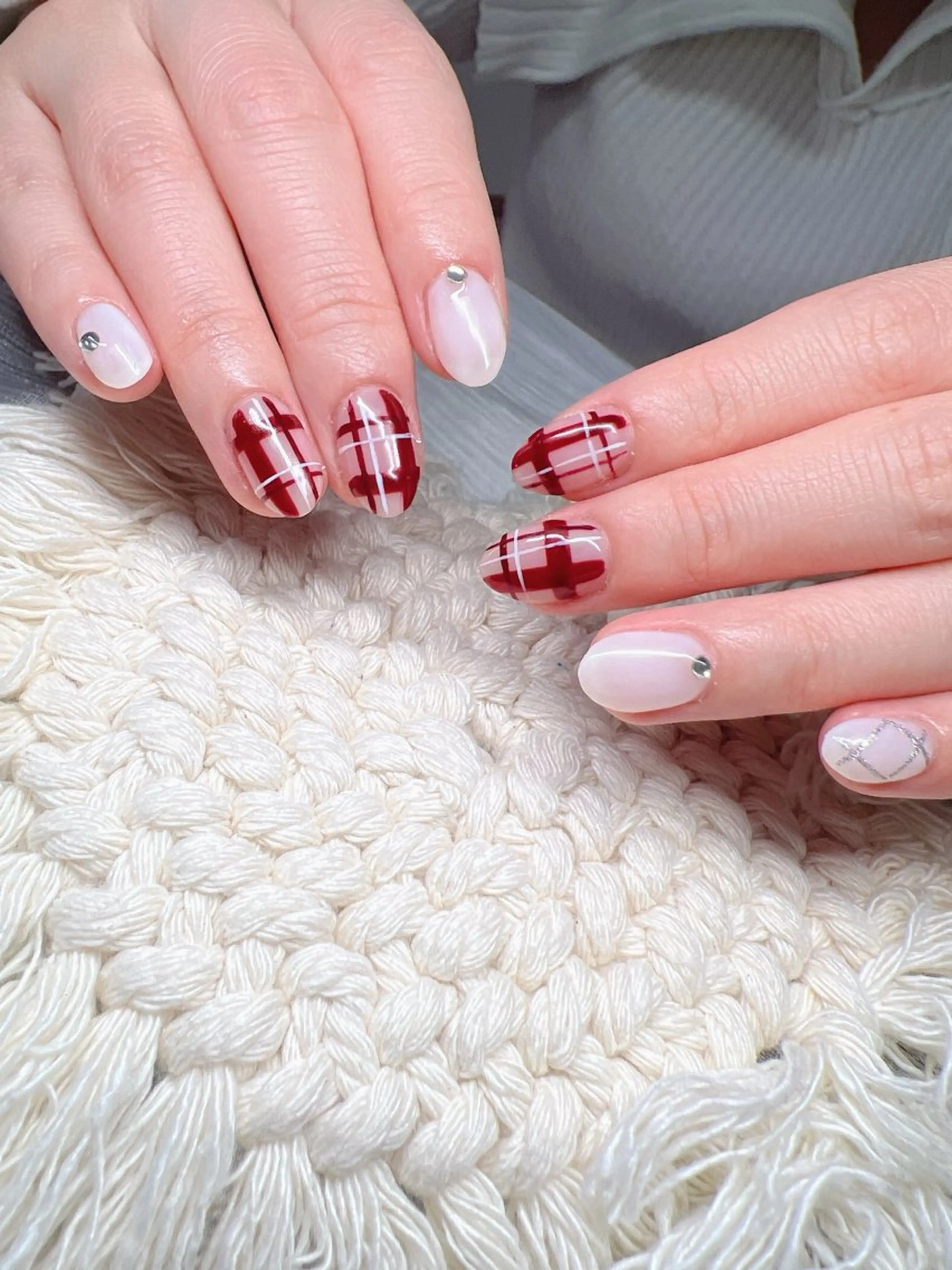 ネイル オーロラネイル チークネイル 長さ出し フットネイル フレンチネイル ハンドネイル Lee Nailsのネイルデザイン