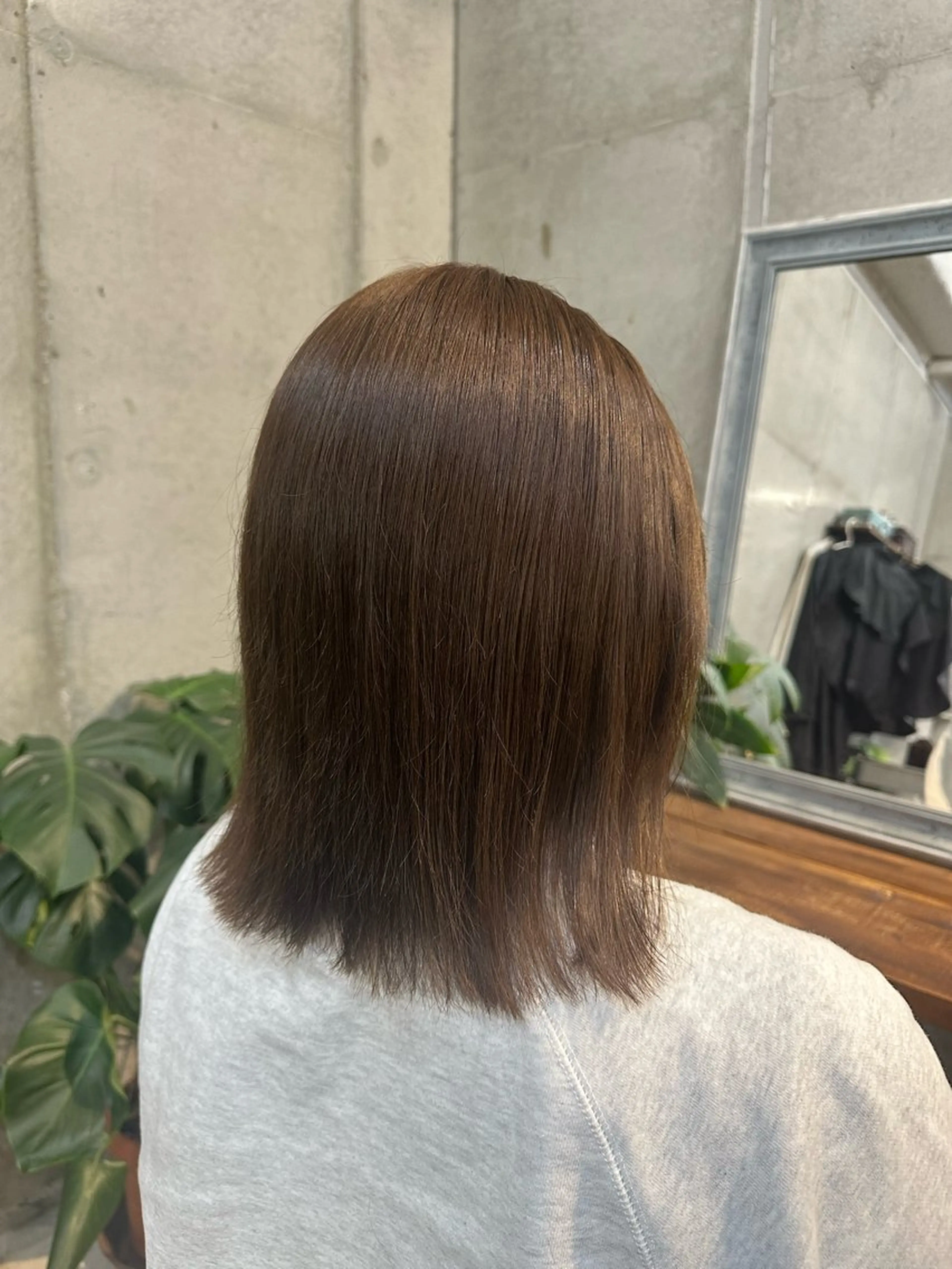 ミディアム アッシュ trip香椎店所属・田本 雛のヘアスタイル