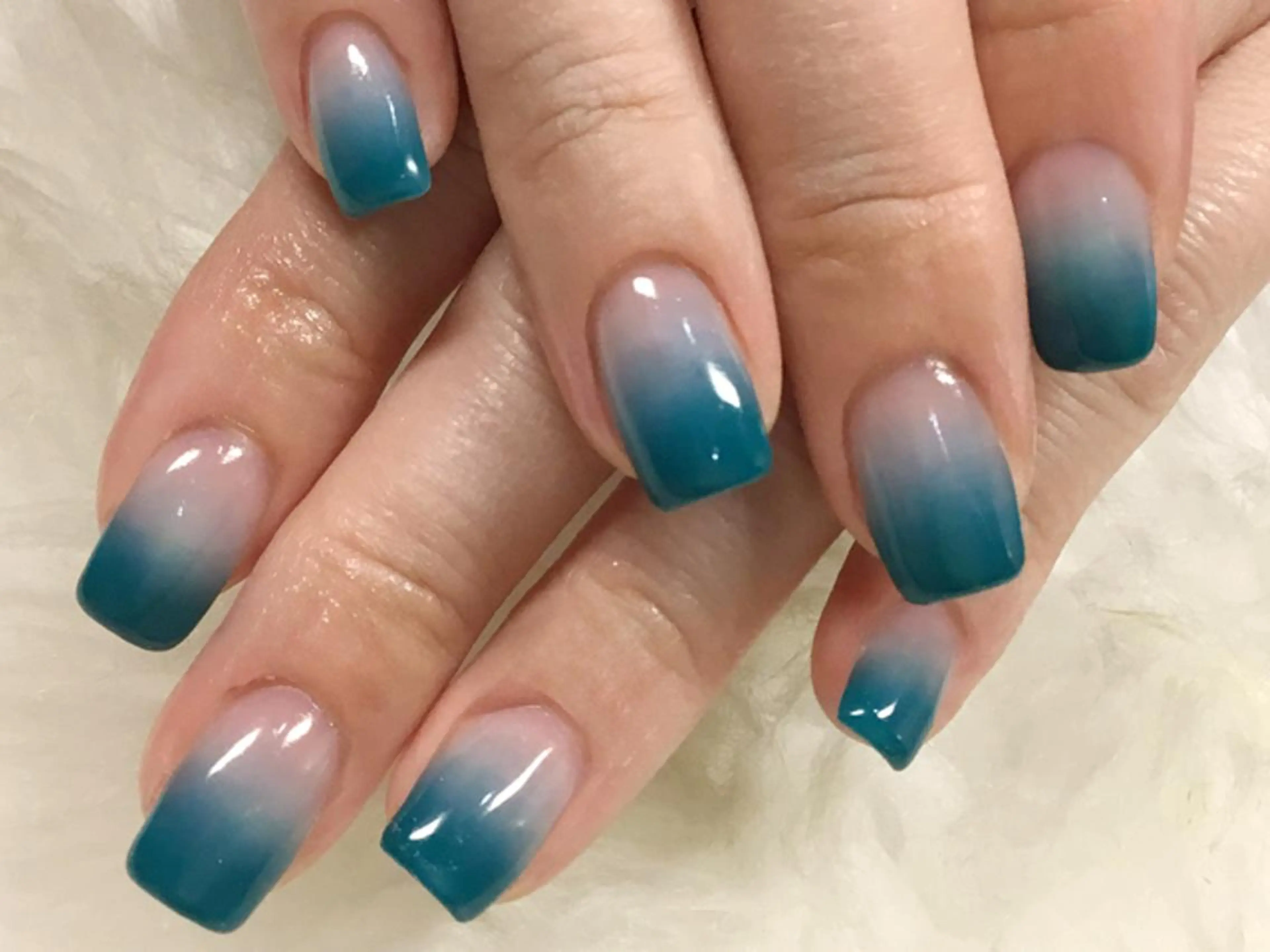 ネイル ハンドネイル Aika. Fのネイルデザイン