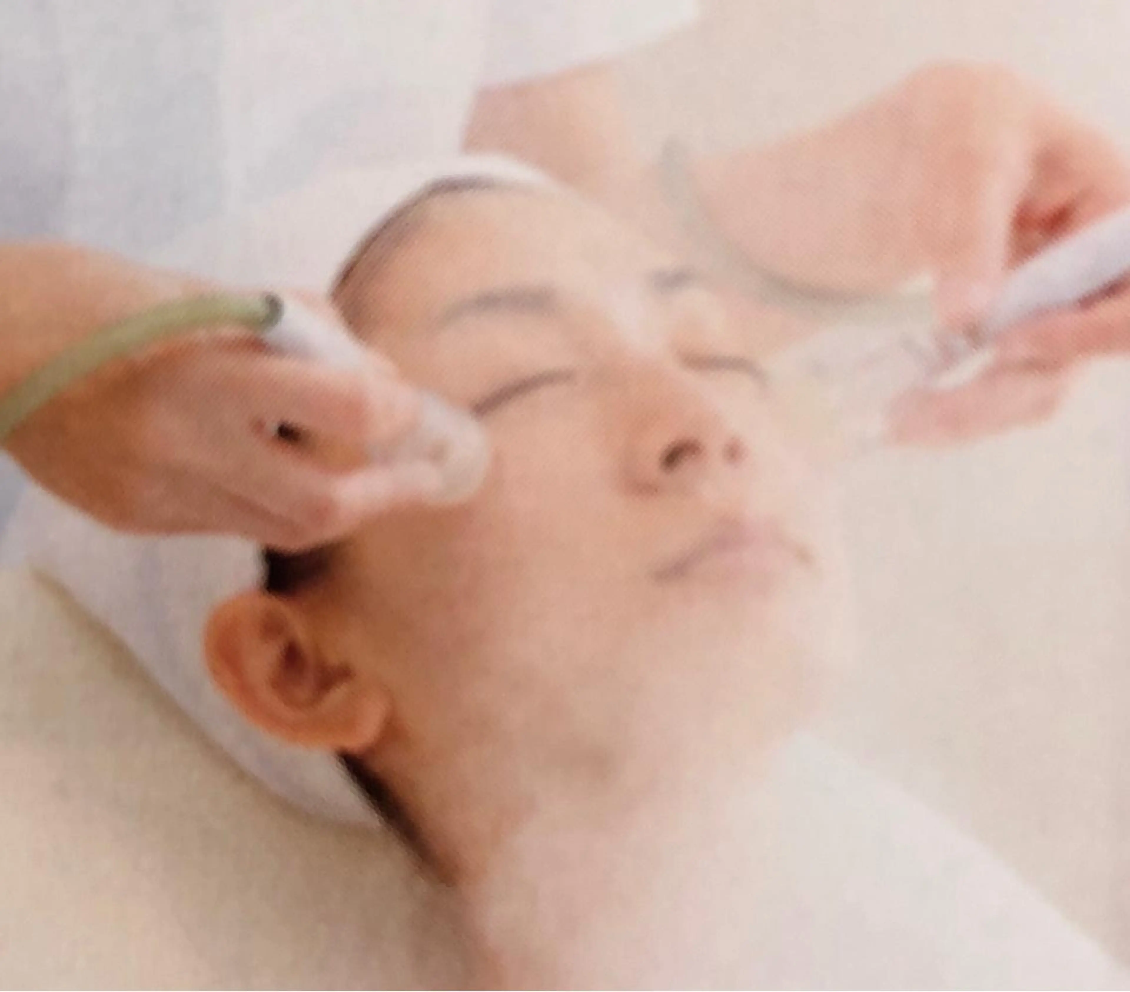 💐毛穴大掃除+デコルテマッサージ《アロマオイル》の写真