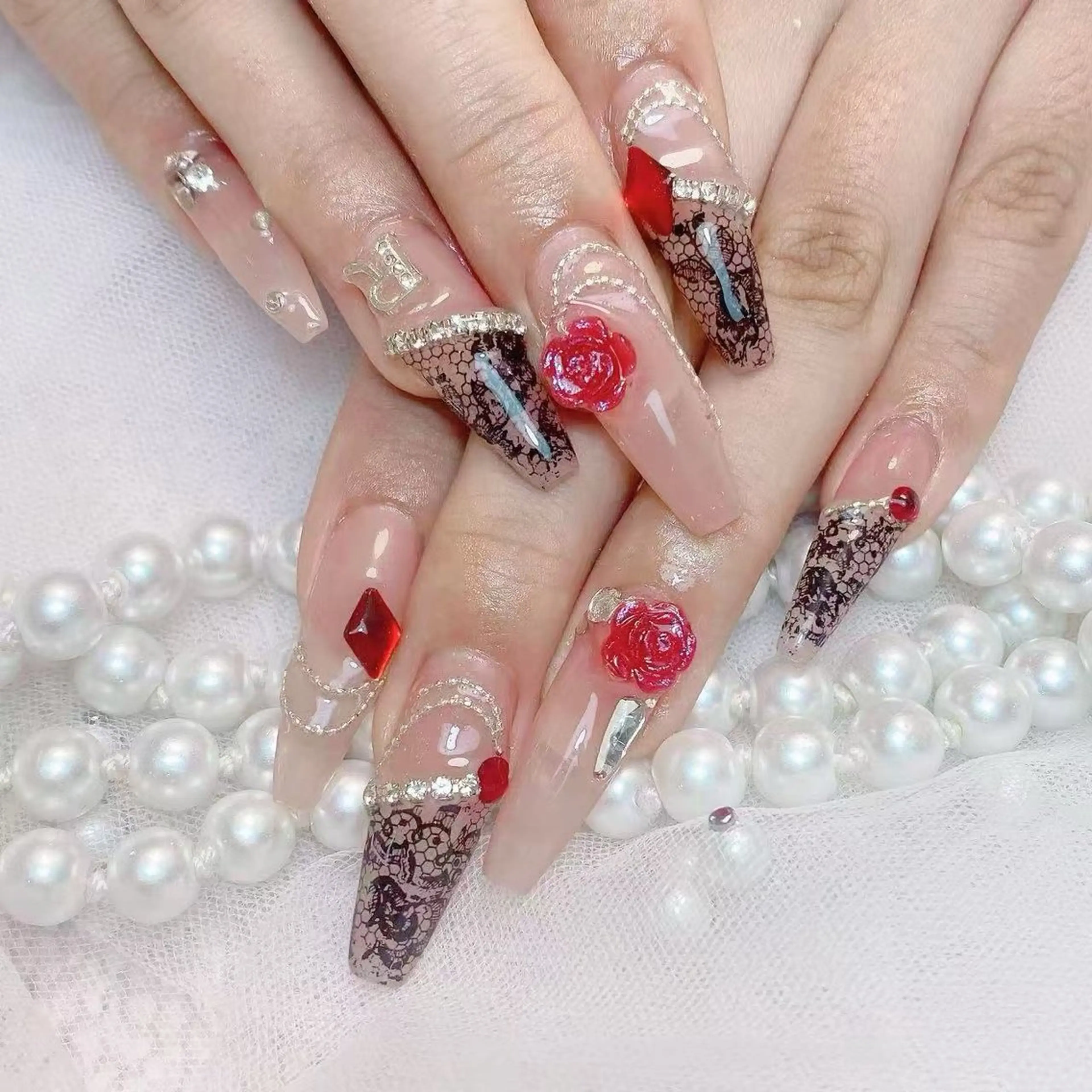 ネイル チョウ チョウのネイルデザイン