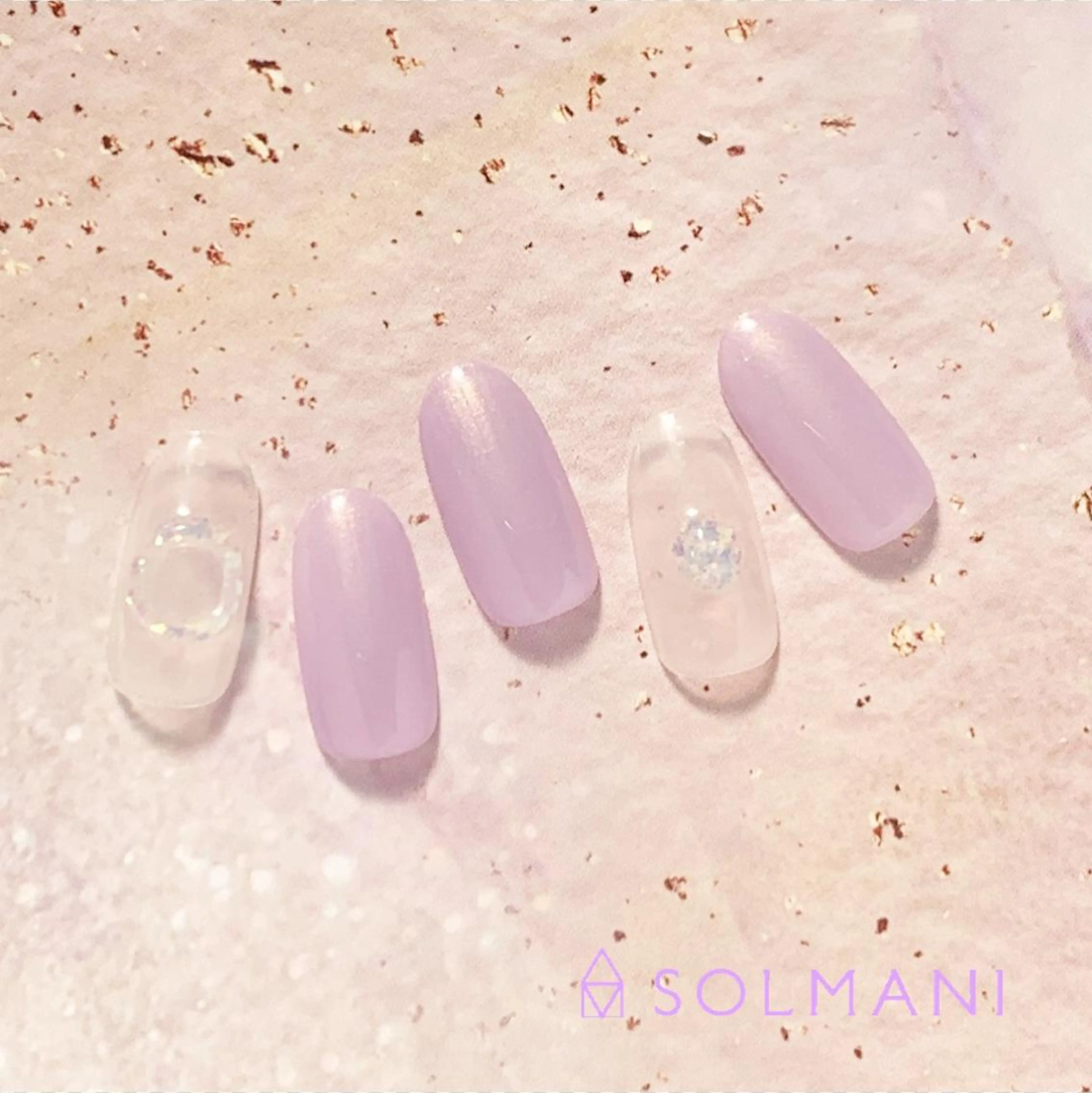 ネイル ぷっくりネイル SOLMANI 予約担当のネイルデザイン