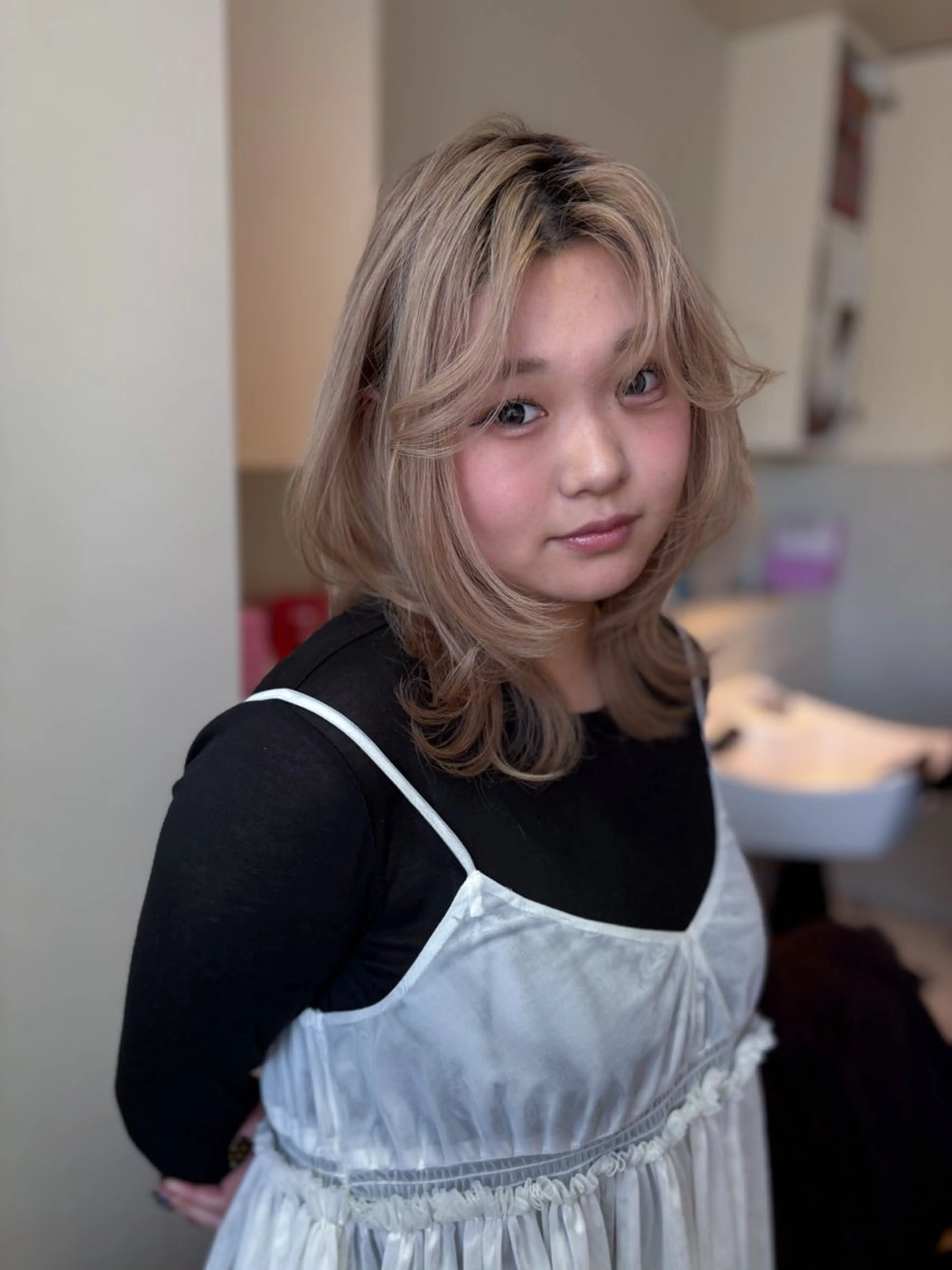 ミディアム ︎kirin🦒/ CARNIVALのヘアスタイル