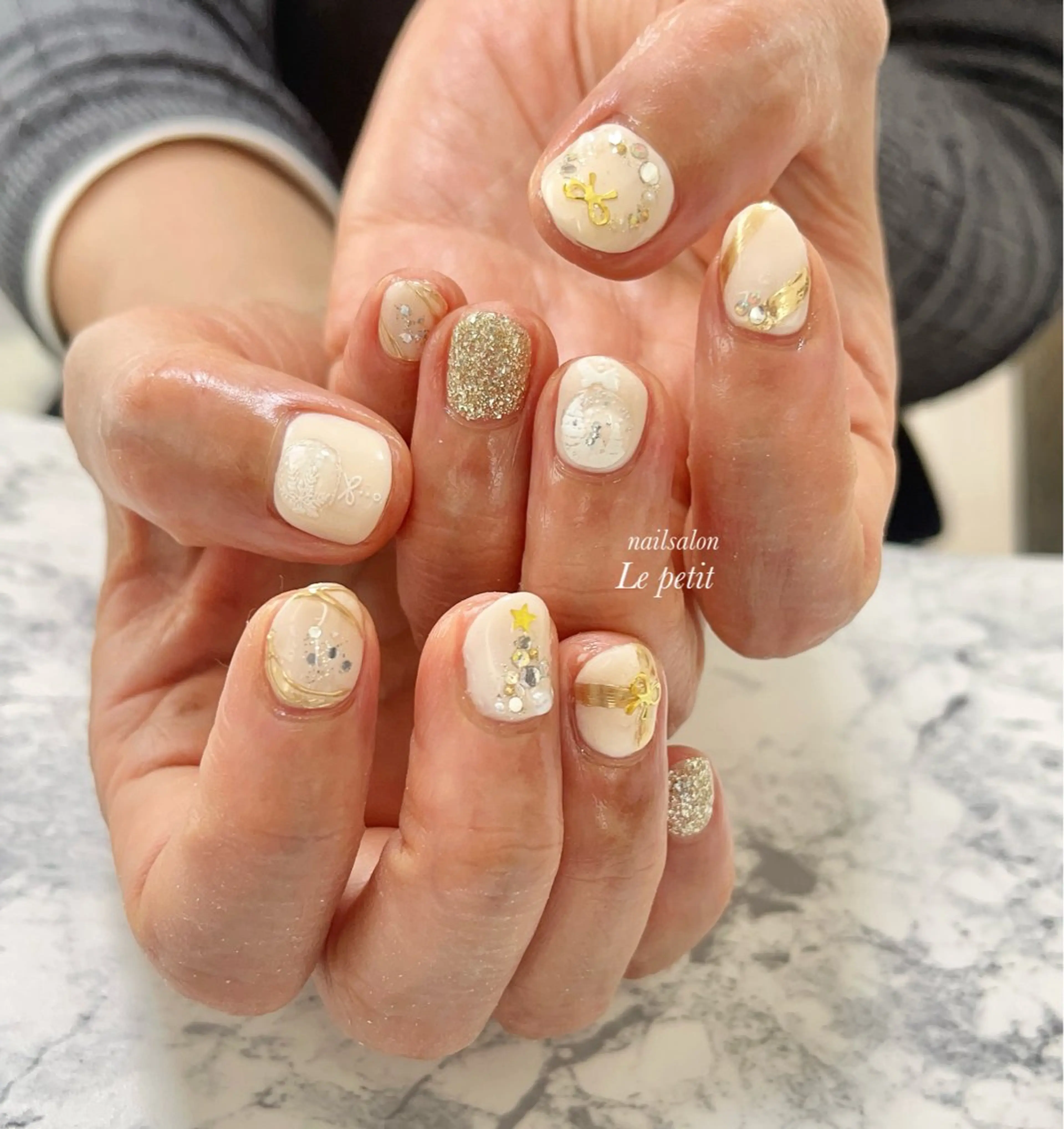 ネイル 石野 広佳のネイルデザイン