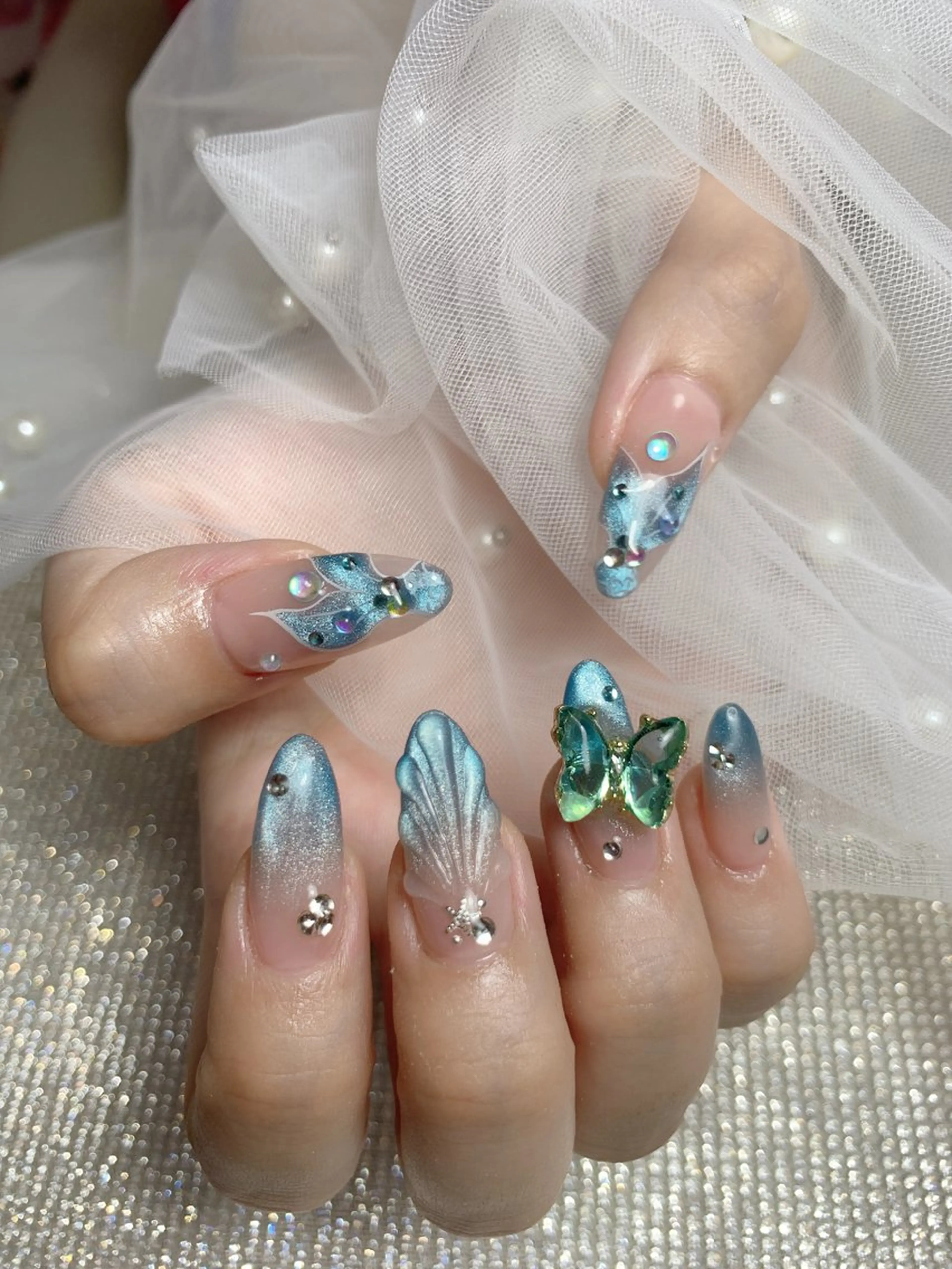 ネイル エンジェル ヒーリング 矢場町店のネイルデザイン