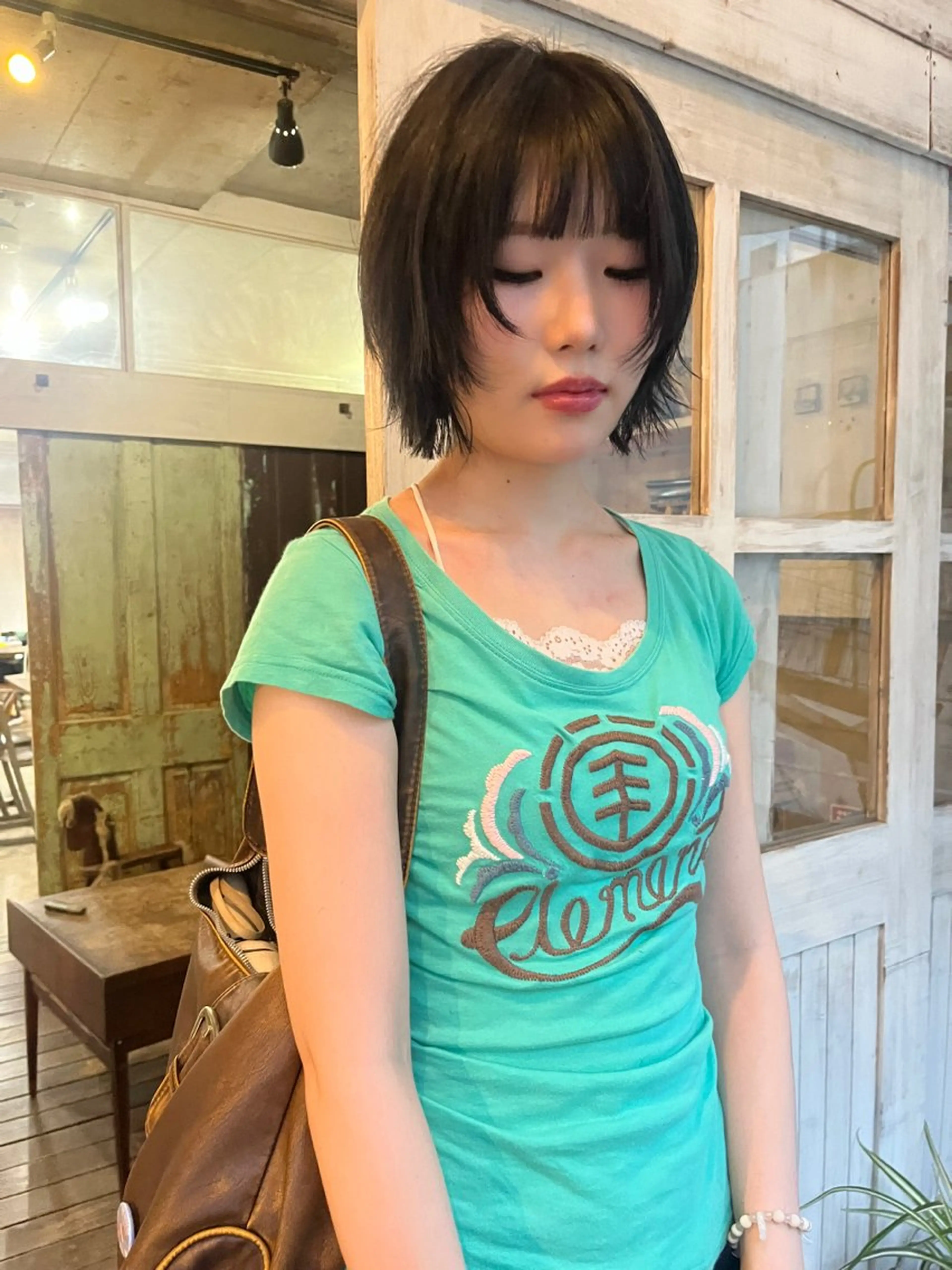 ショート カット ヘアカラー トリートメント ハイトーン/顔まわり レイヤー/YUKAのヘアスタイル