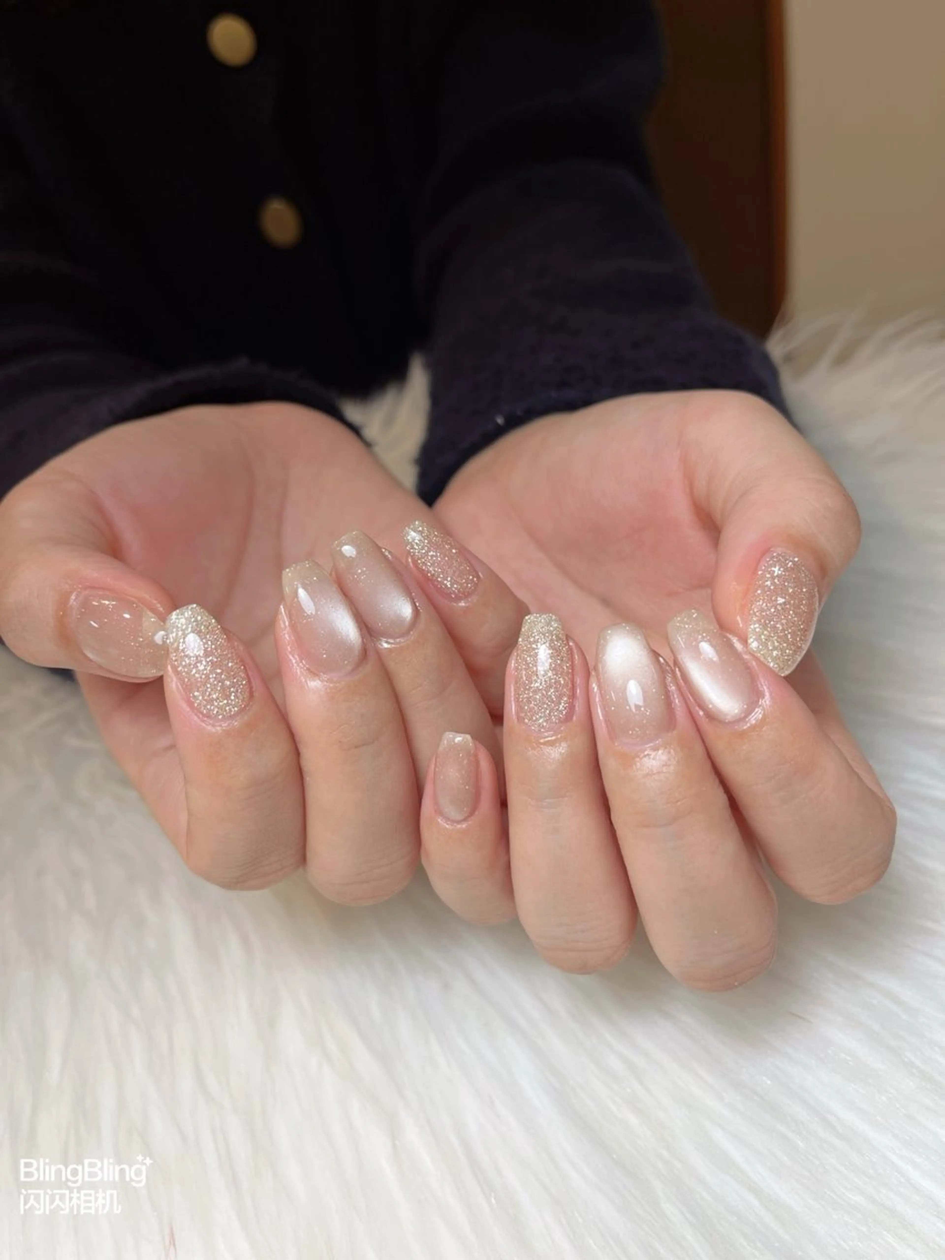 ネイル アートネイル ボルドー チークネイル フラッシュネイル キラキラネイル ハンドネイル Floria ユイのネイルデザイン