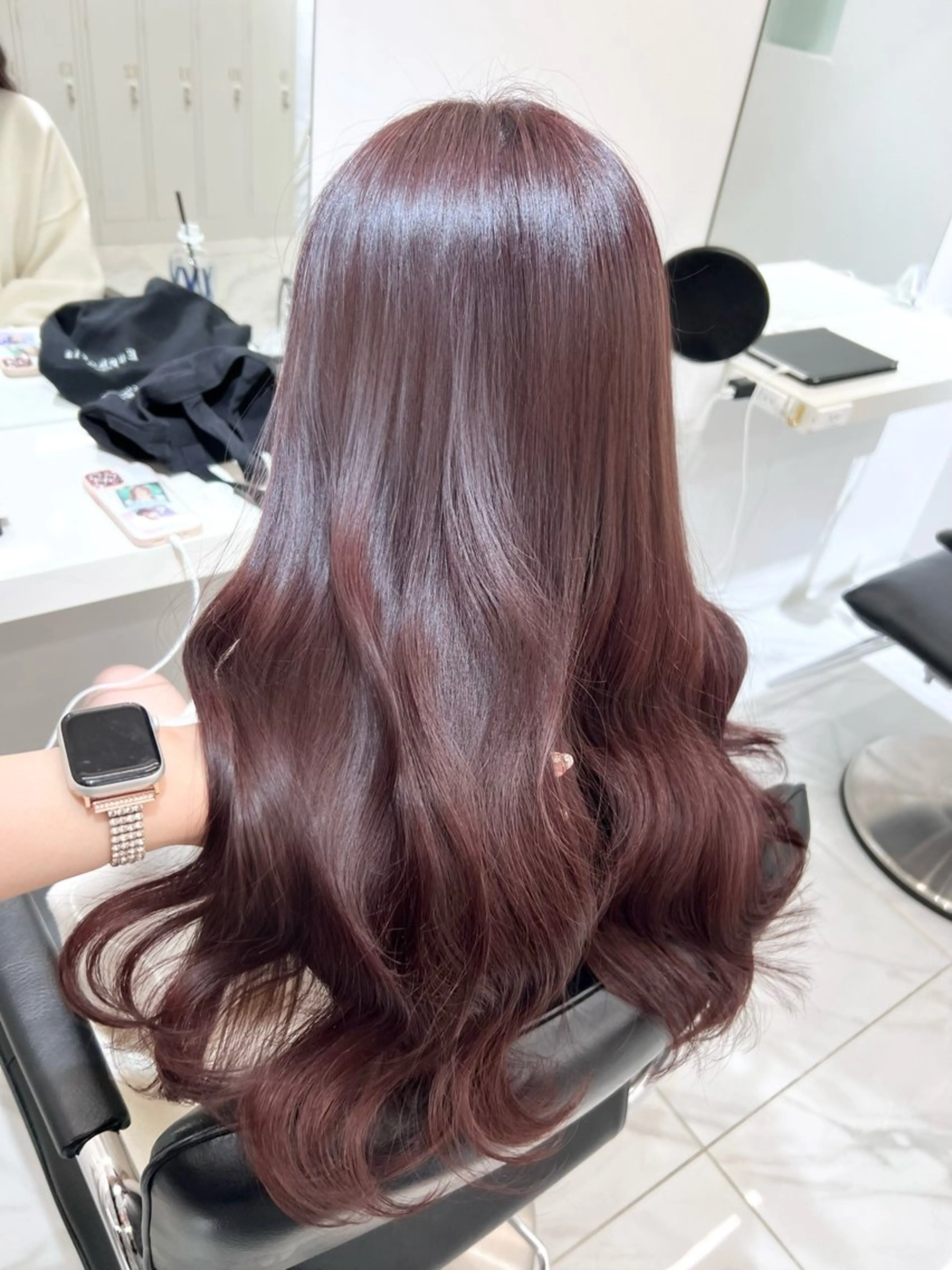 ロング カラー ブリーチ イルミナカラー ラベンダーカラー ブリーチなしカラー ピンクカラー カット ヘアカラー トリートメント 盛れる顔周り🤍渋谷 Risa🎀のヘアスタイル