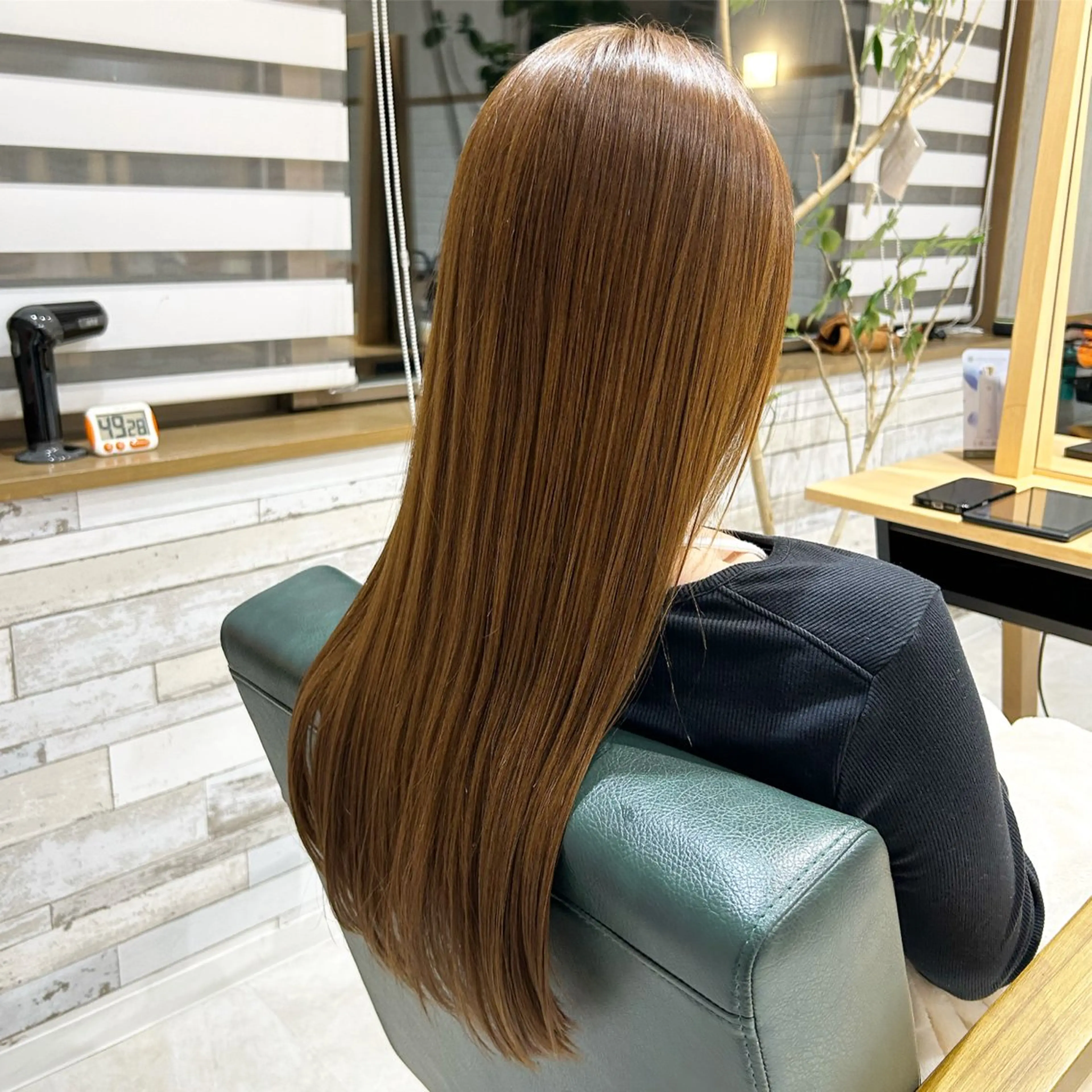 ロング カラー 透明感カラー calm所属・上原 未來のヘアスタイル