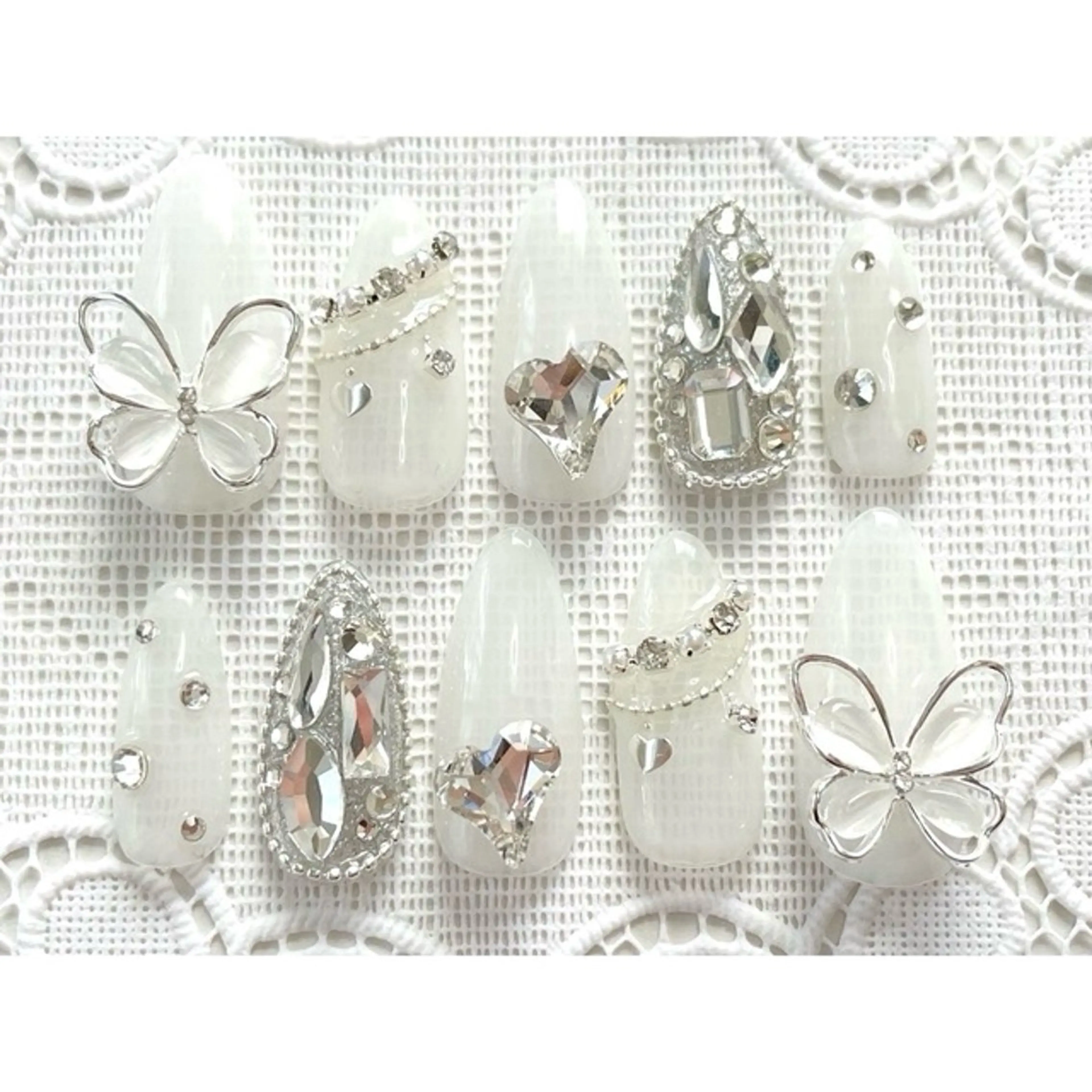 ネイル 韓国ネイル マグネットネイル シンプルネイル ネイルチップ ワンホンネイル ハンドネイル ゆい ノエラネイルのネイルデザイン