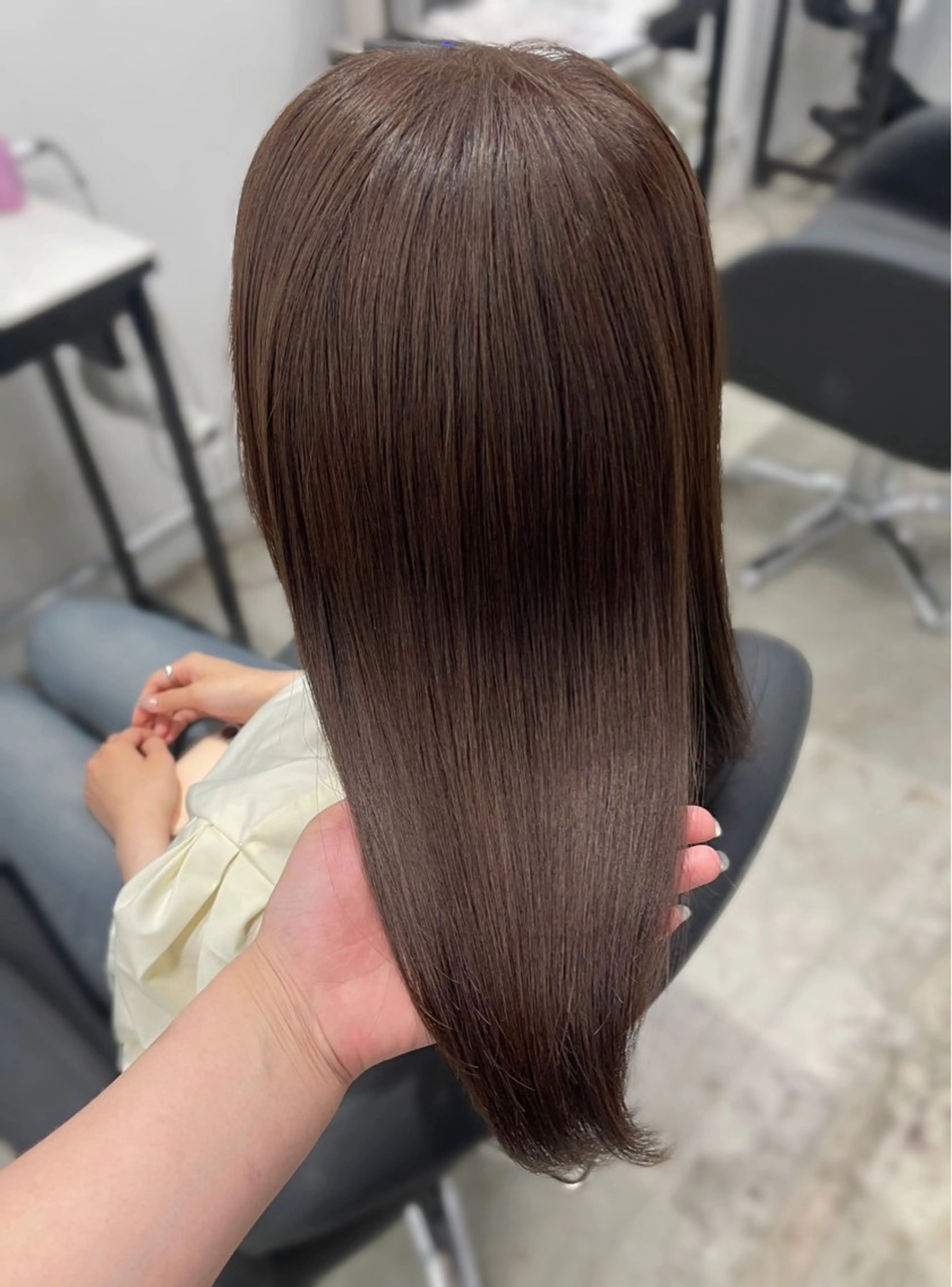 ミディアム カラー レイヤーカット/ 縮毛矯正/ミサキ💐のヘアスタイル