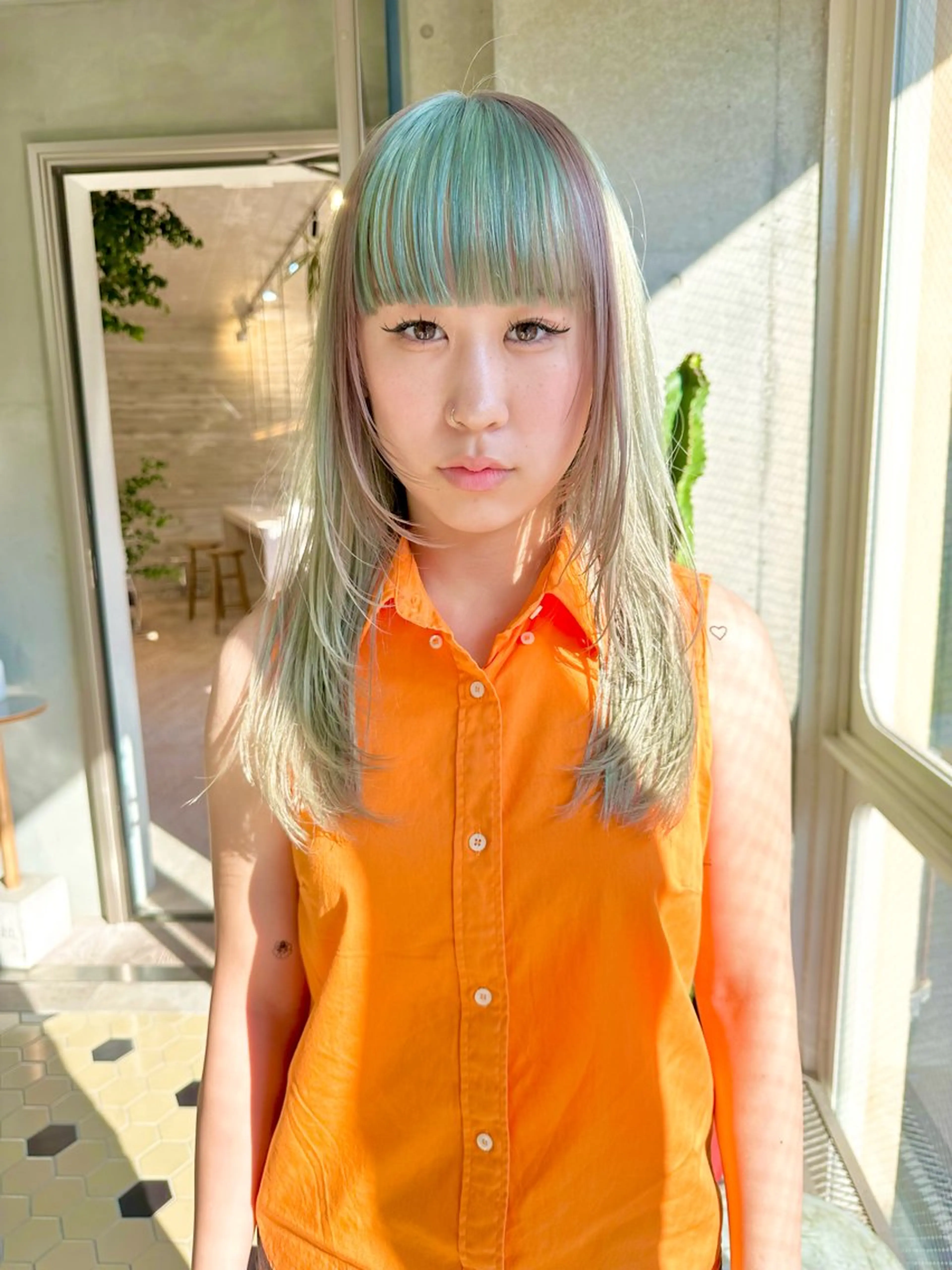 セミロング カラー ヘアカラー トリートメント kai .のヘアスタイル