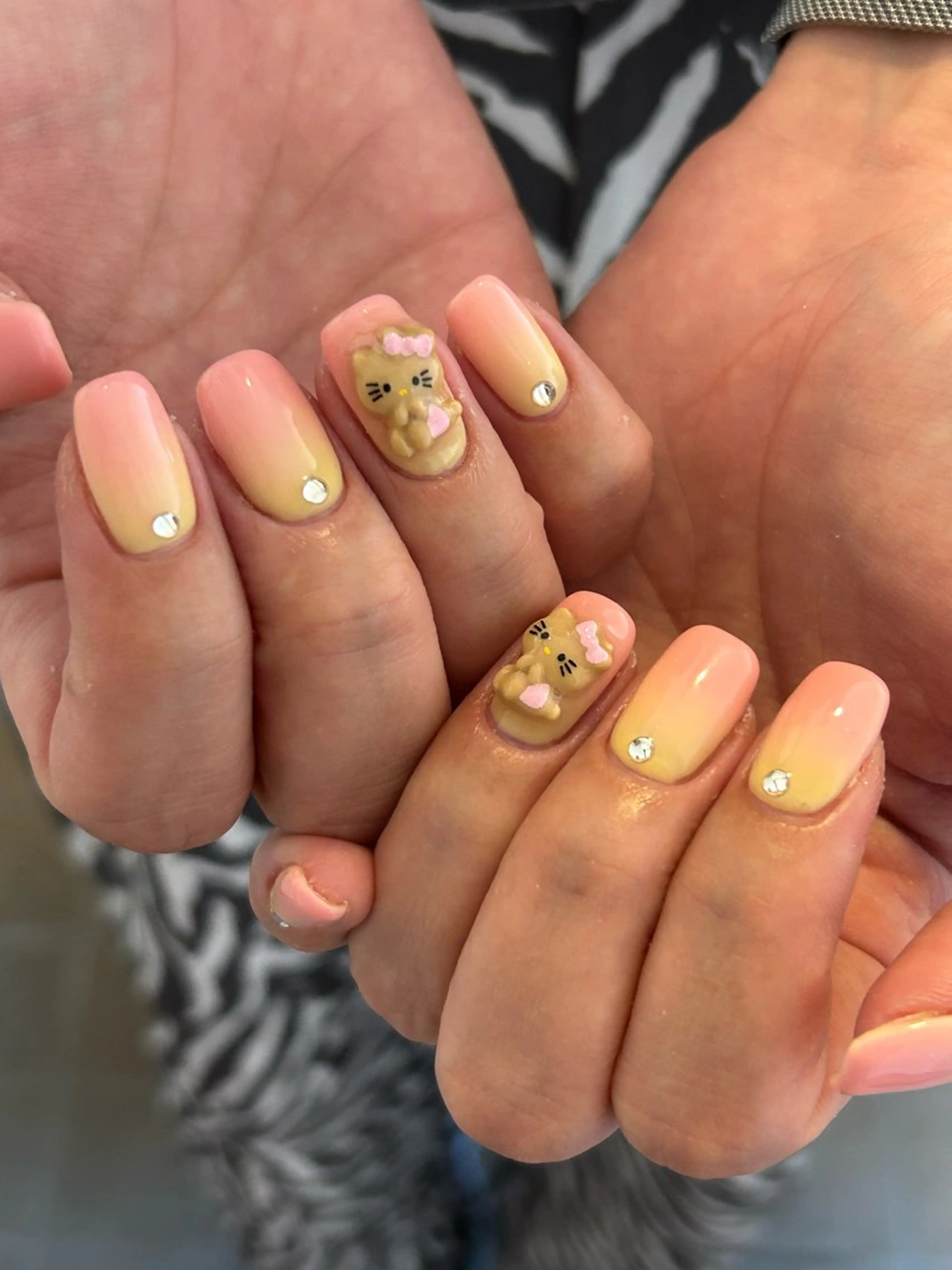 ネイル 持ち込み ハンドネイル Aimer Ciel エメシエル大宮ネイルのネイルデザイン