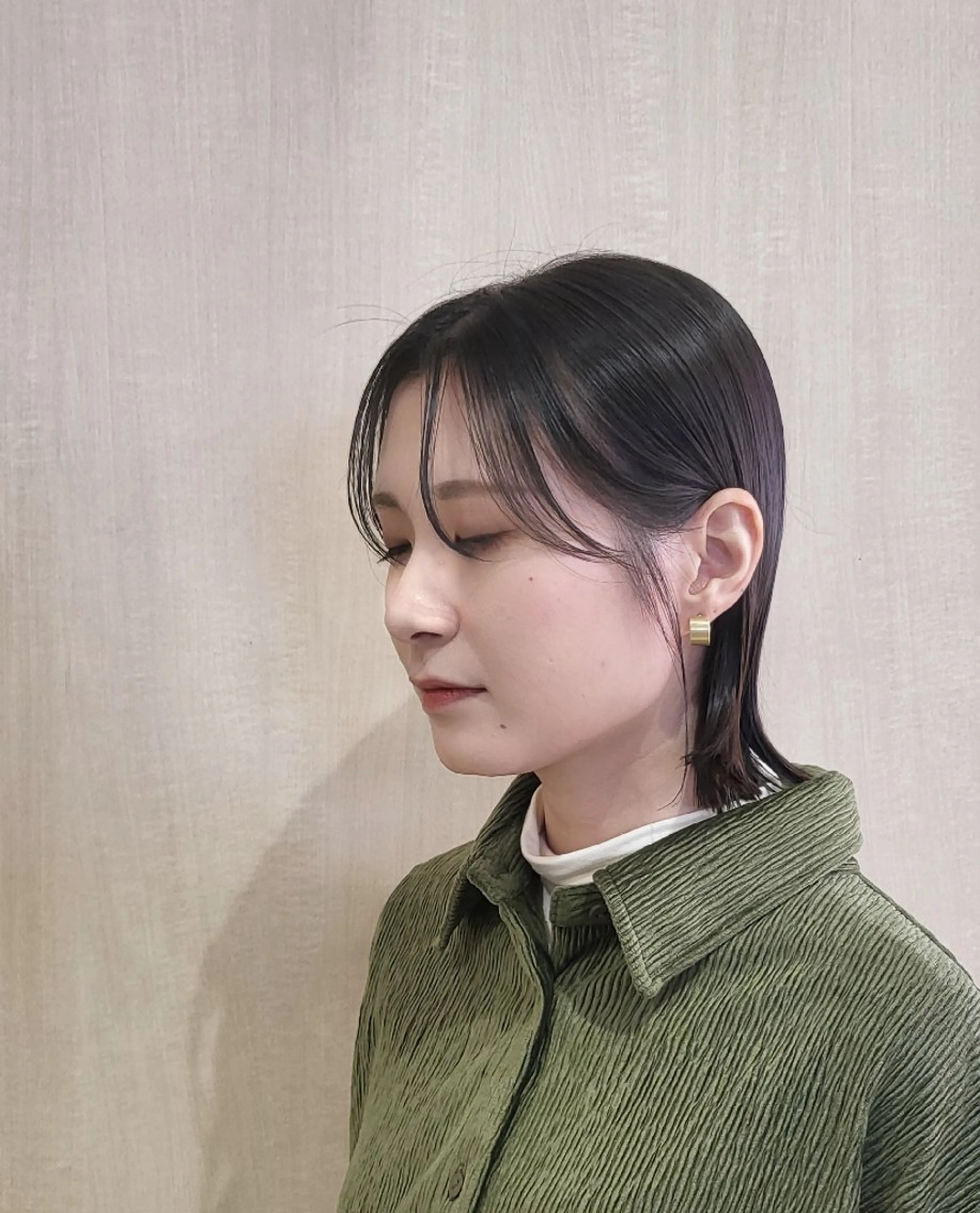 ミディアム カット 社内カット講師・店長 菅原賢一のヘアスタイル