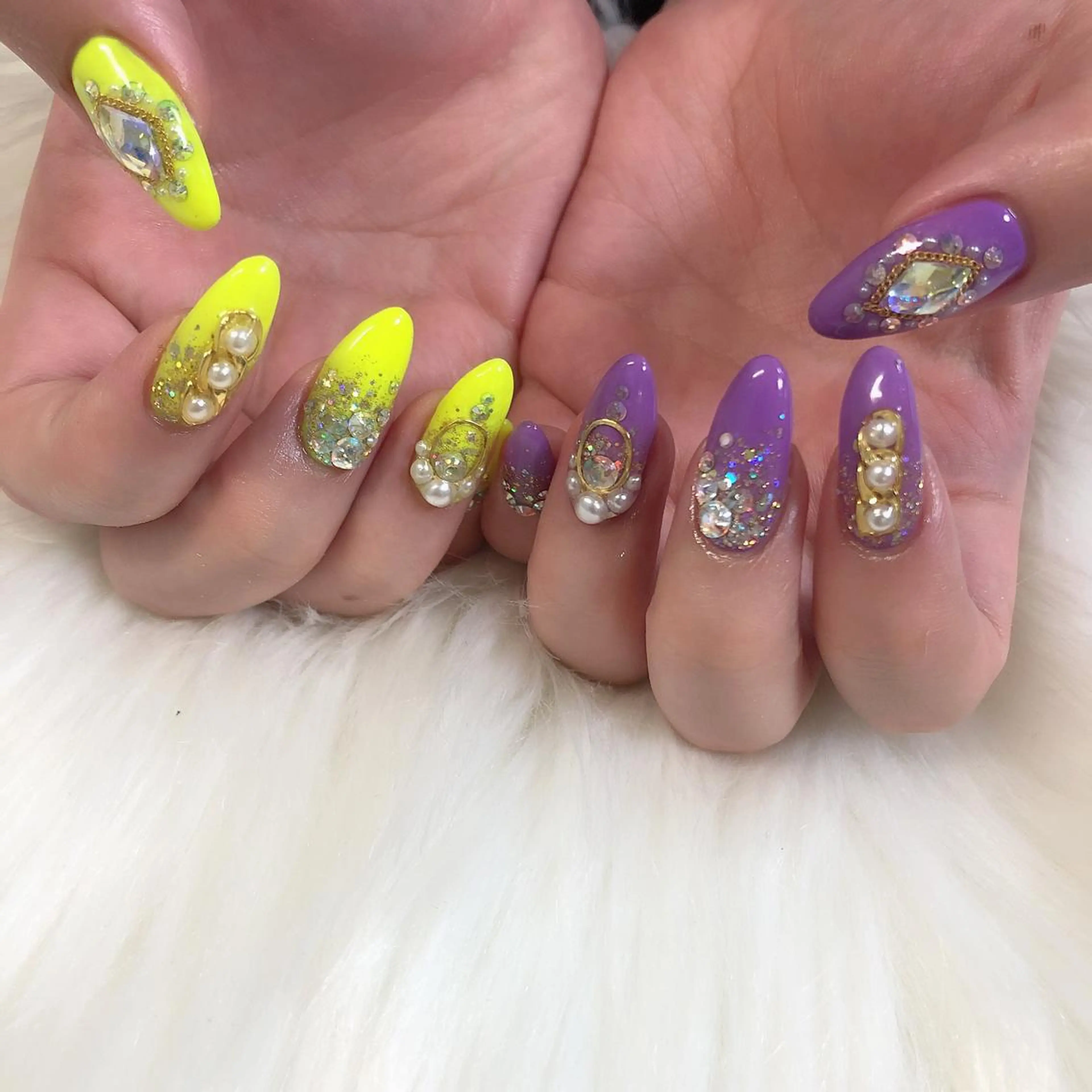 ネイル 西岡 杏のネイルデザイン