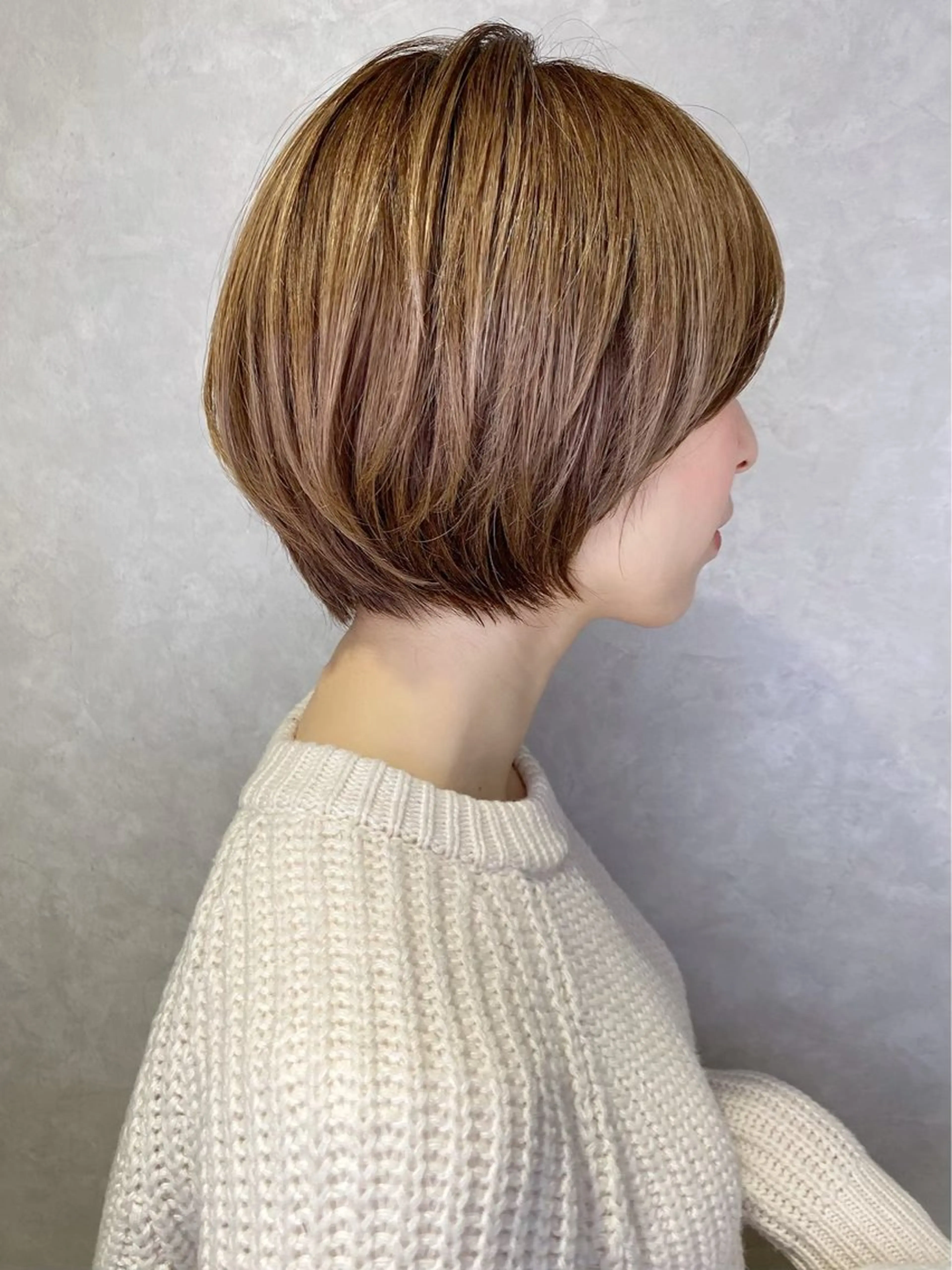 ショート 【レイヤー/艶カラー /髪質改善】NOAのヘアスタイル