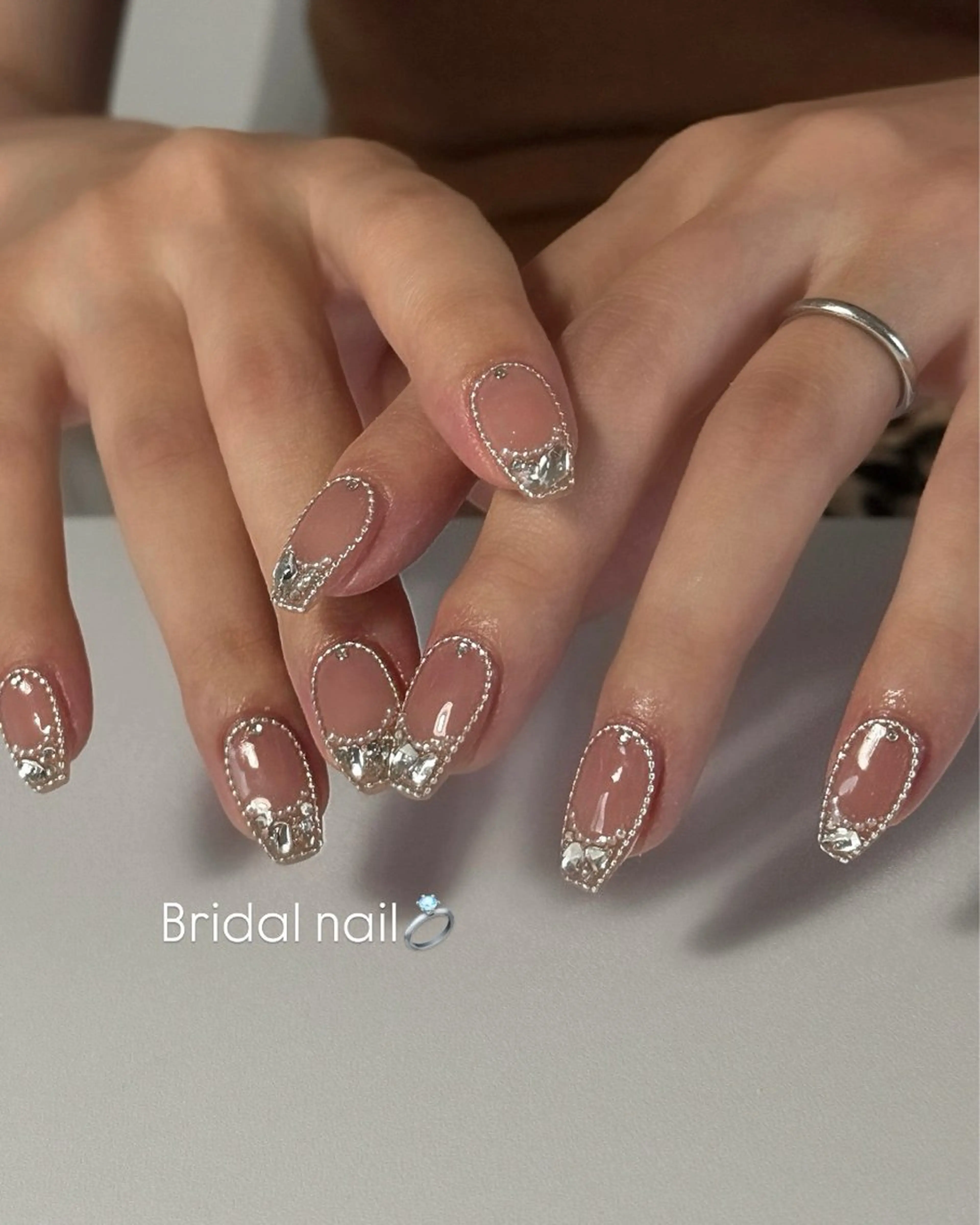 ネイル アートネイル ハンドネイル フットネイル Lauum ラウームのネイルデザイン