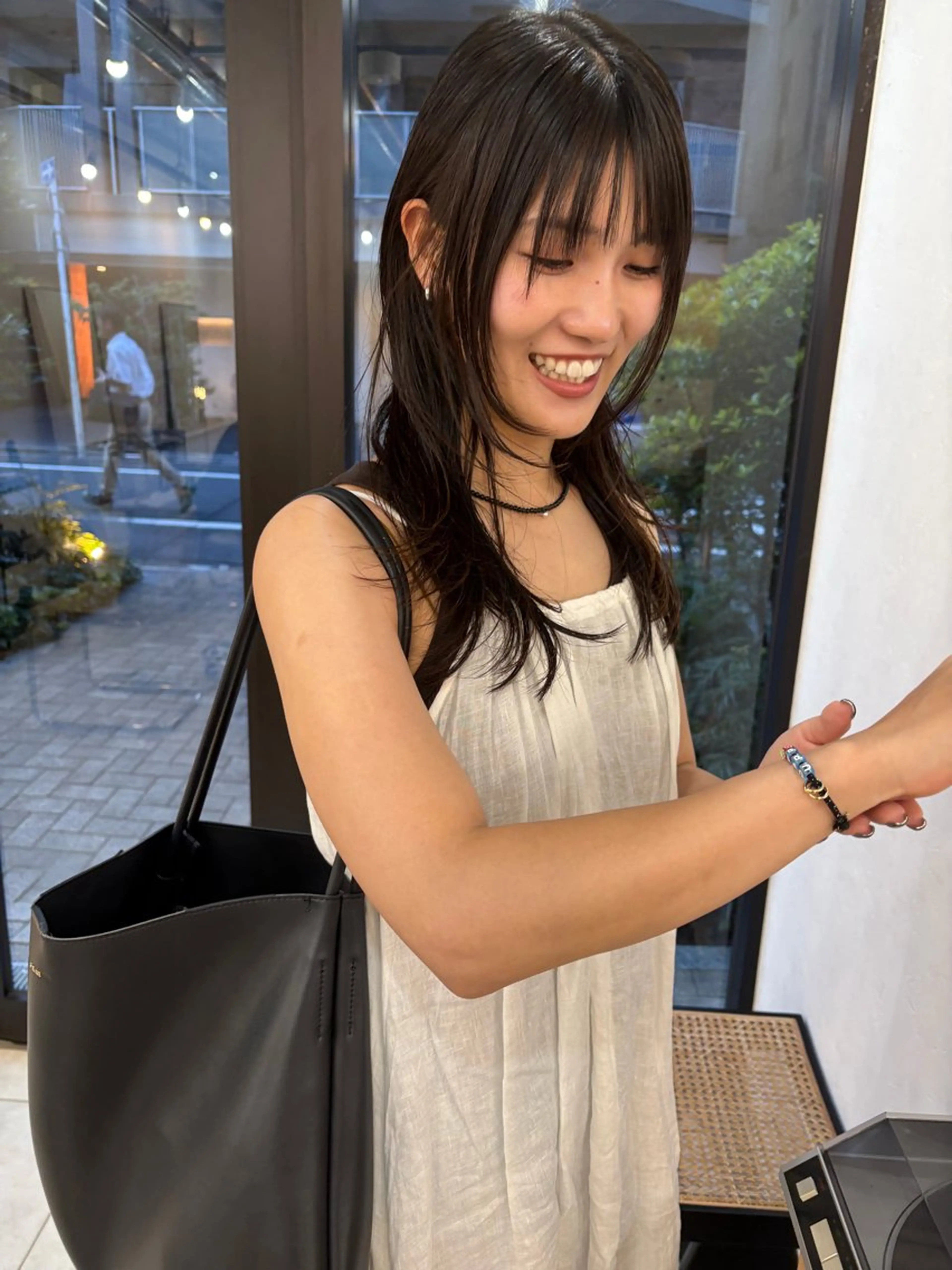 セミロング カット NOUN所属・eri kinjoのヘアスタイル