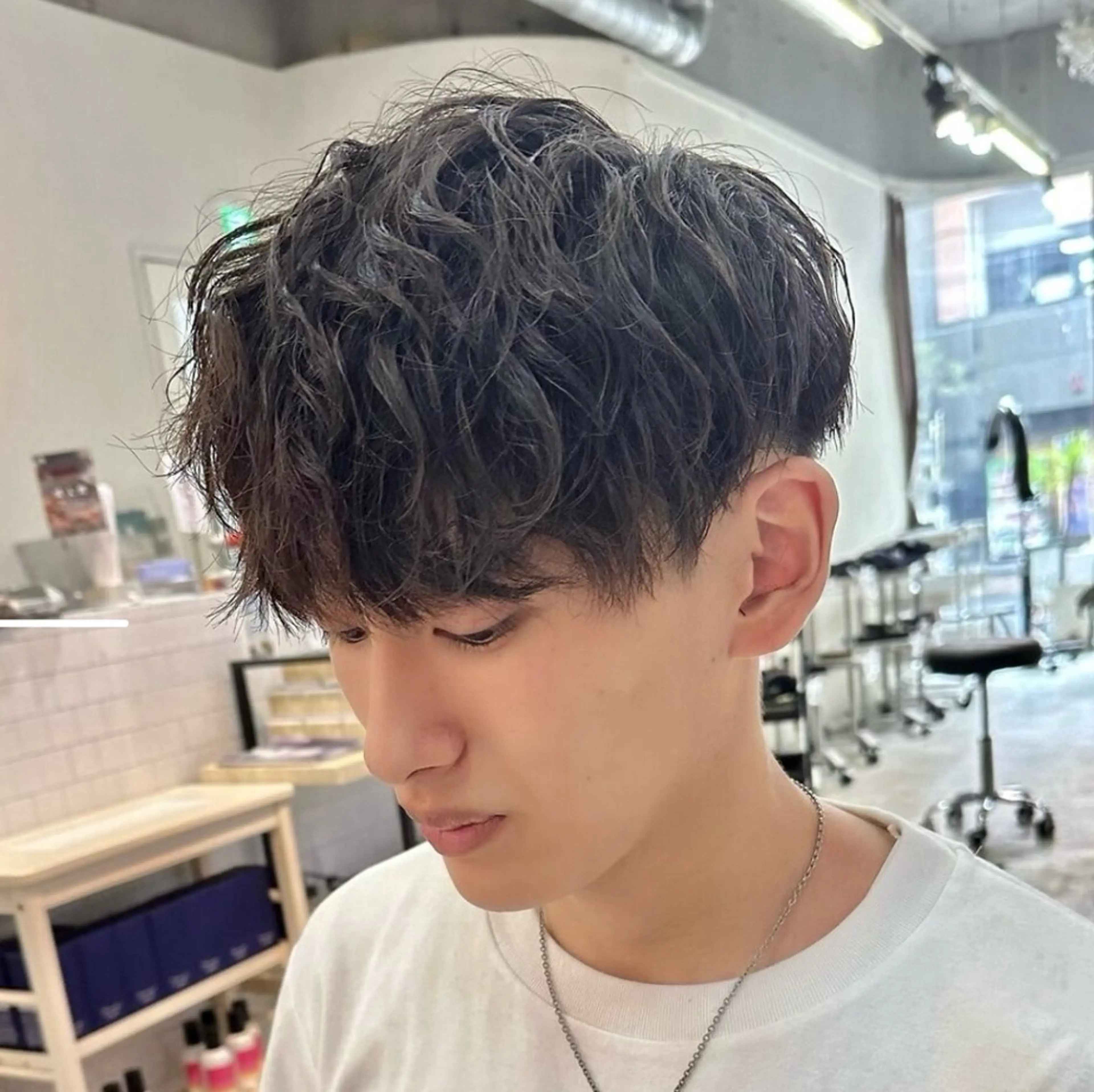 土日祝限定カット＋ツイストスパイラルパーマの写真