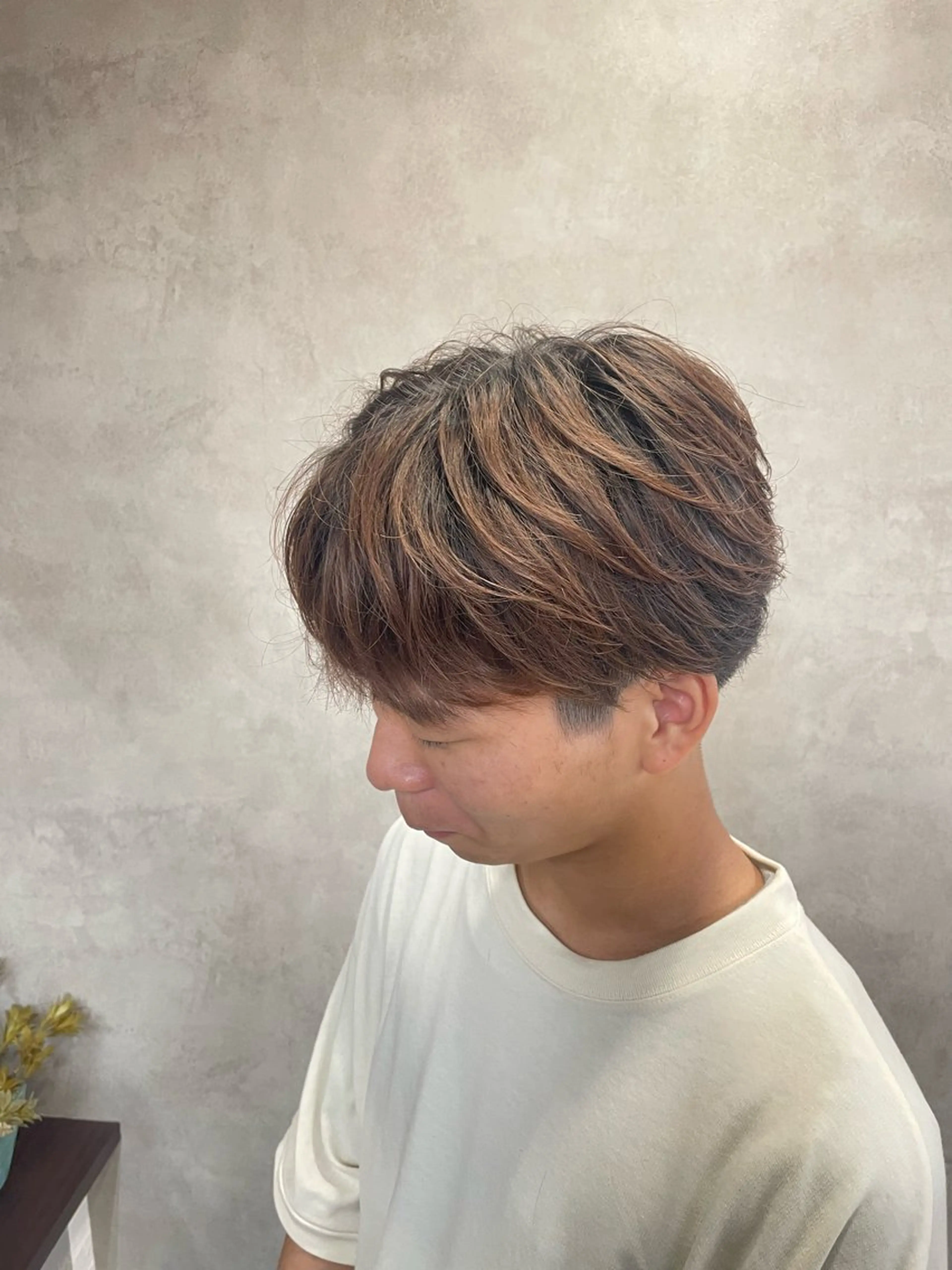 ショート カラー メンズ 清潔感×束感ヘア🔥 メンズ専門篠原のヘアスタイル