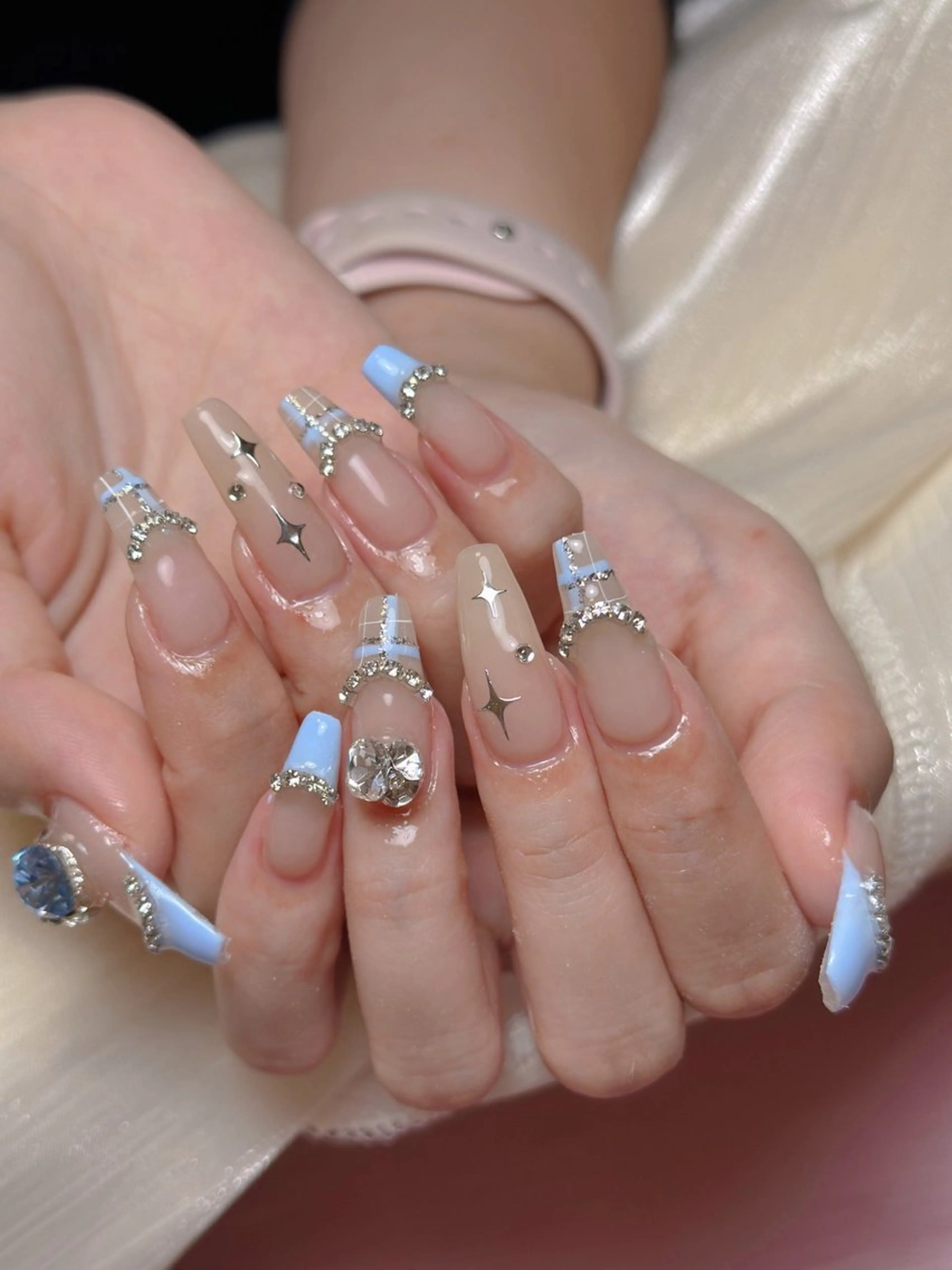 ネイル ハンドネイル ハンドケア ネイル👑クイーンズ NailQueensのネイルデザイン