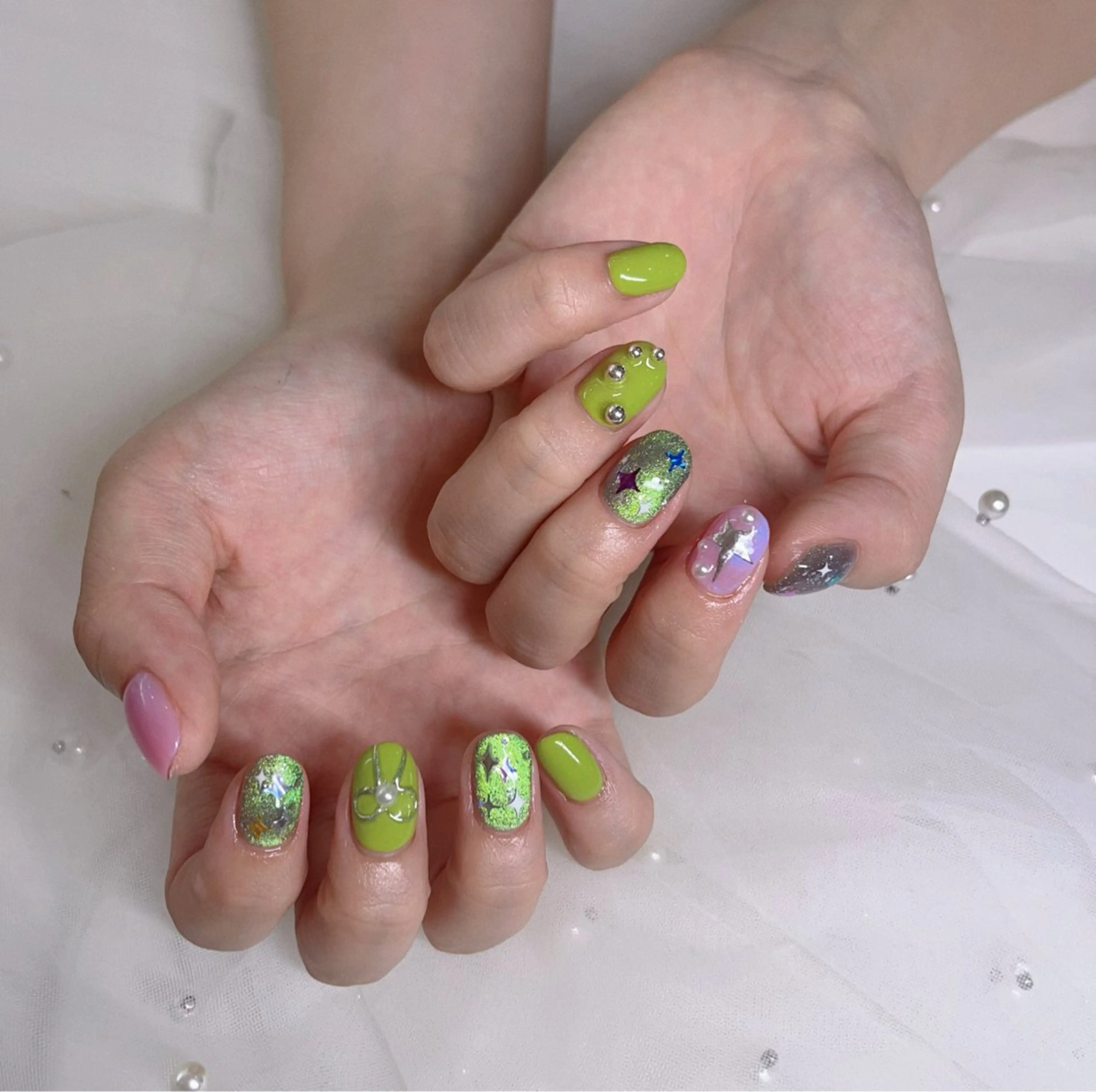 ネイル Fairyフェアリーネイルサロン所属・Nail Hibi サロンのネイルデザイン