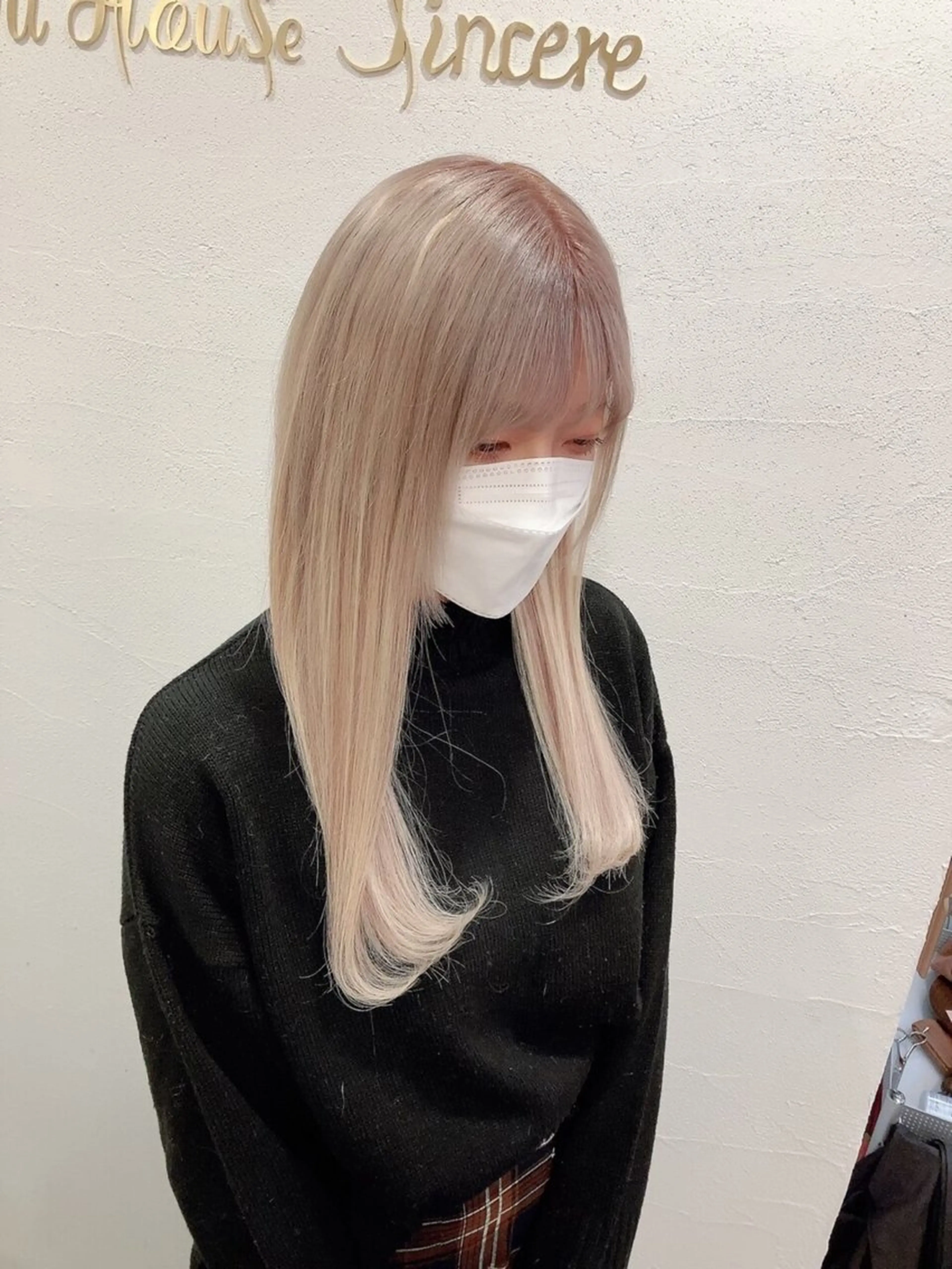 セミロング ✨最安値✨エクステ カラー🌼つきな🌼のヘアスタイル