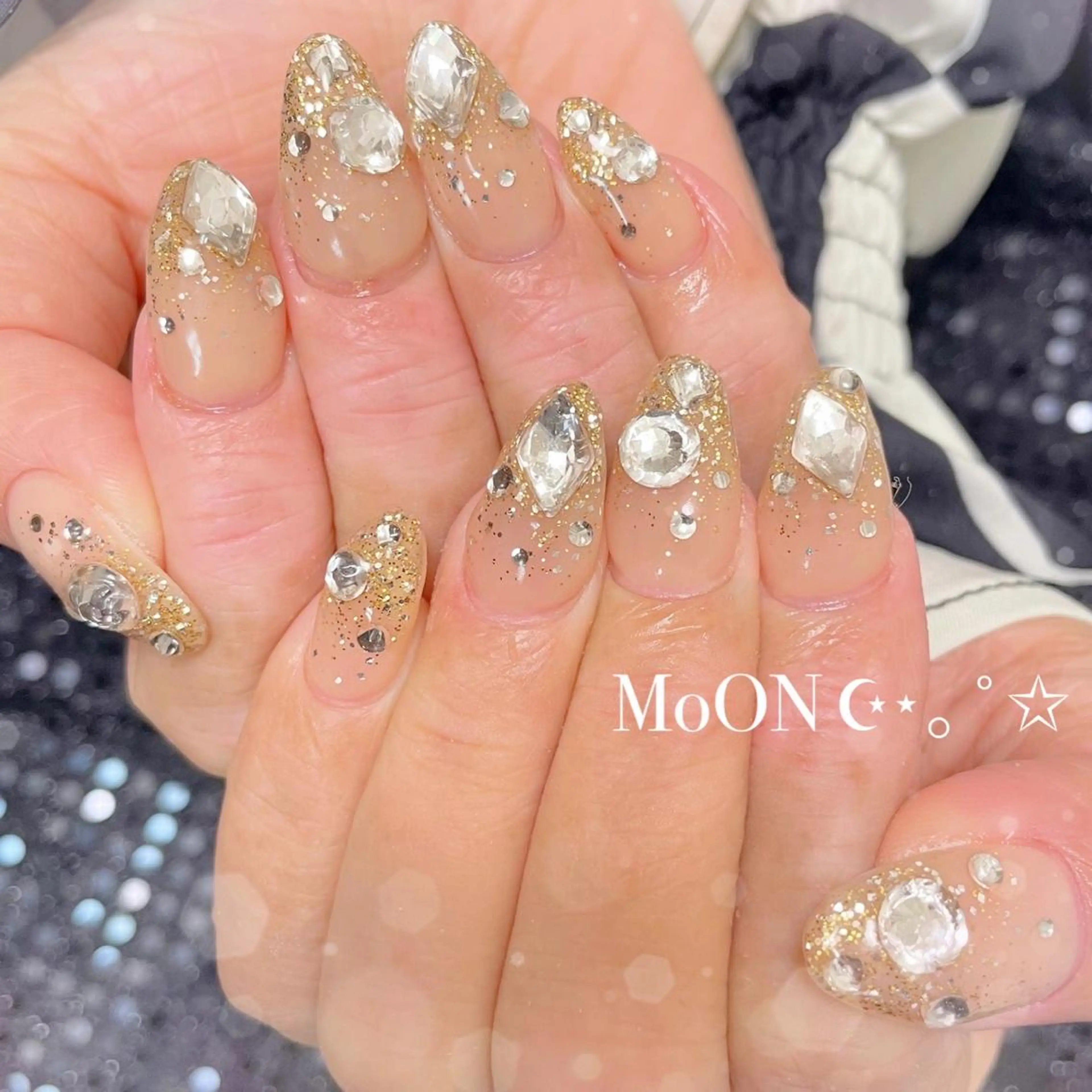 ネイル ハンドネイル ハンドケア MoON...❤︎ MeGuのネイルデザイン