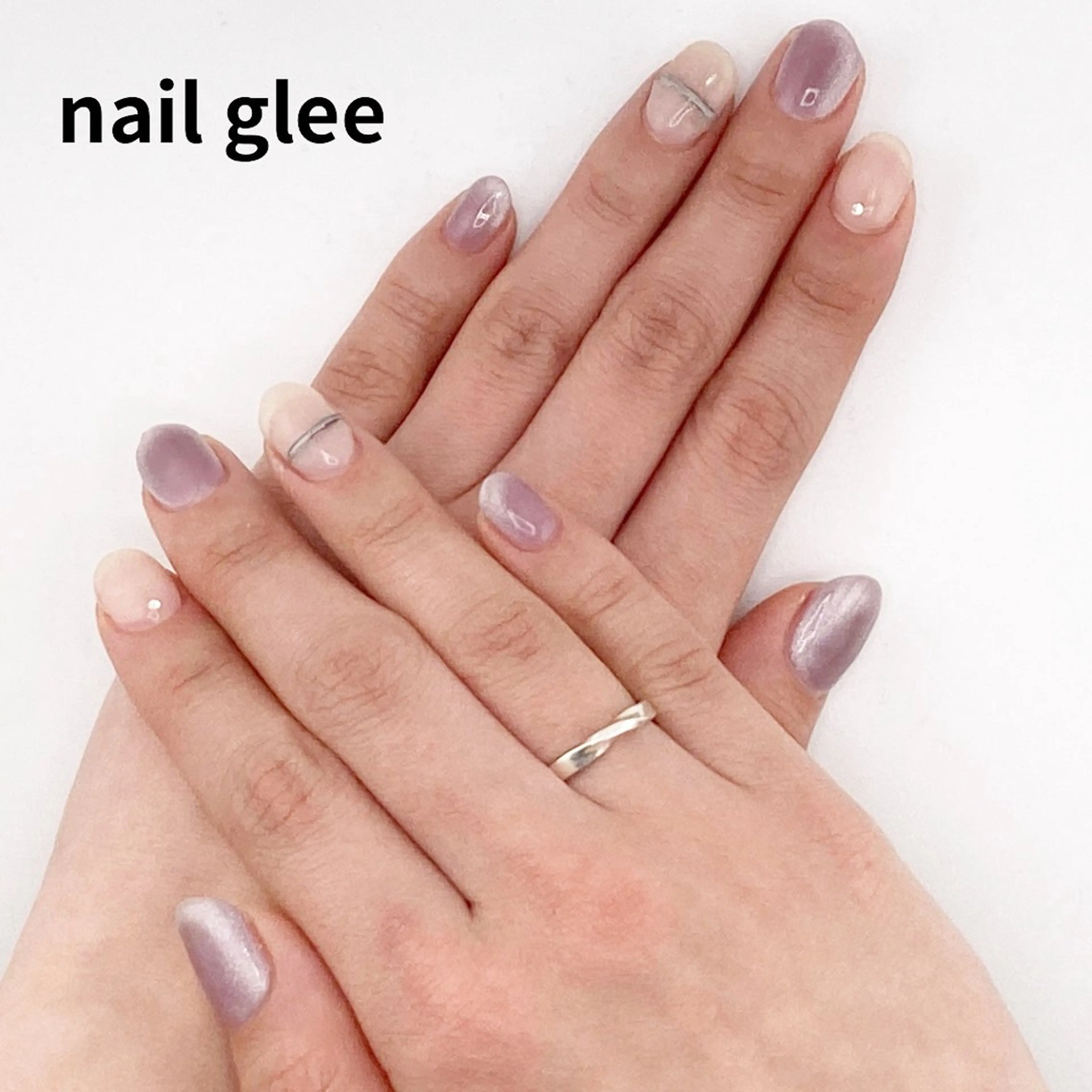 ミディアム ハンドネイル RISA nail gleeのネイルデザイン