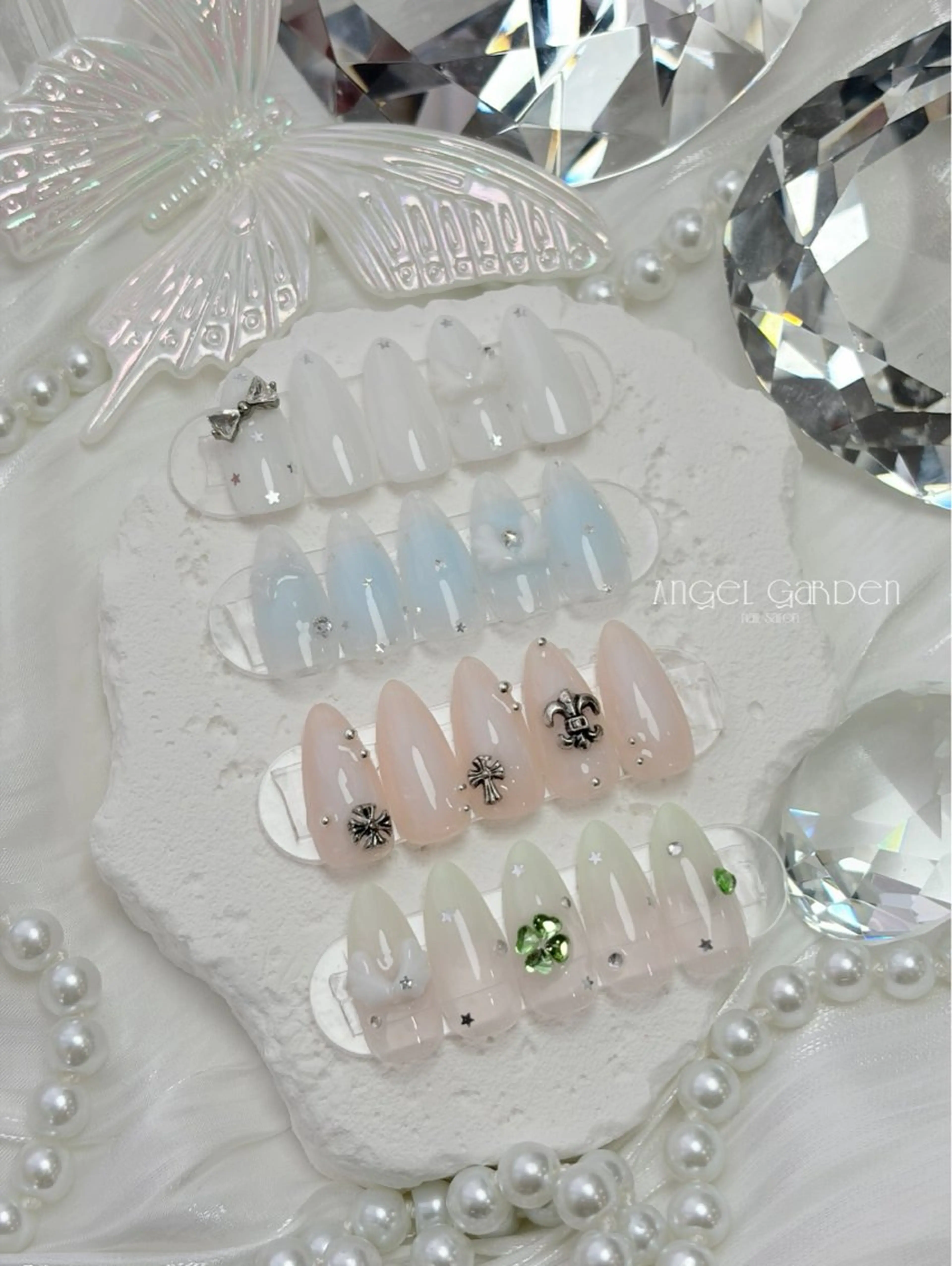 ネイル めぐ 💫のネイルデザイン