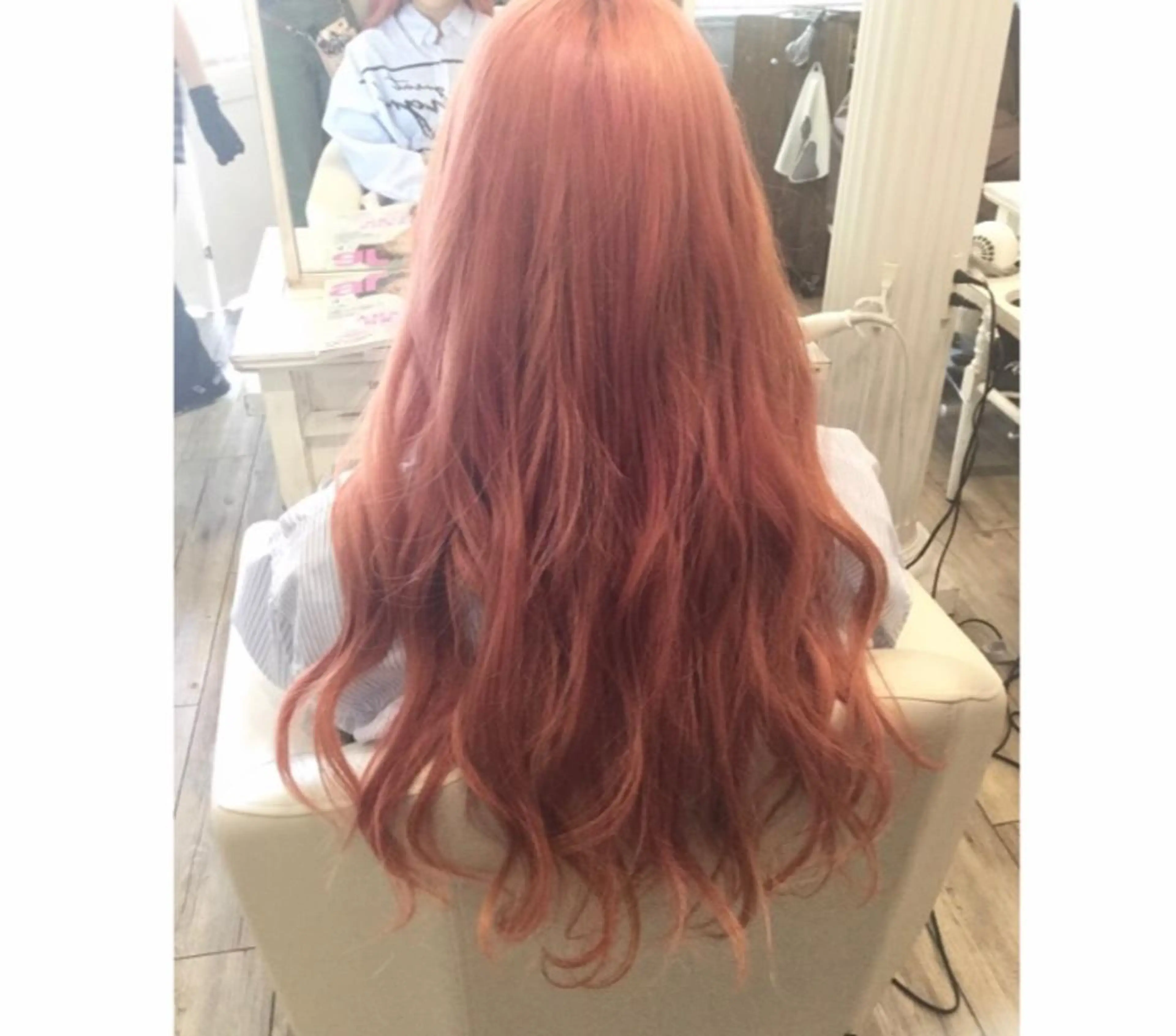 ロング カラー ヘアアレンジ キャラシャローネ池袋所属・シャローネ池袋 【れいな】のヘアスタイル