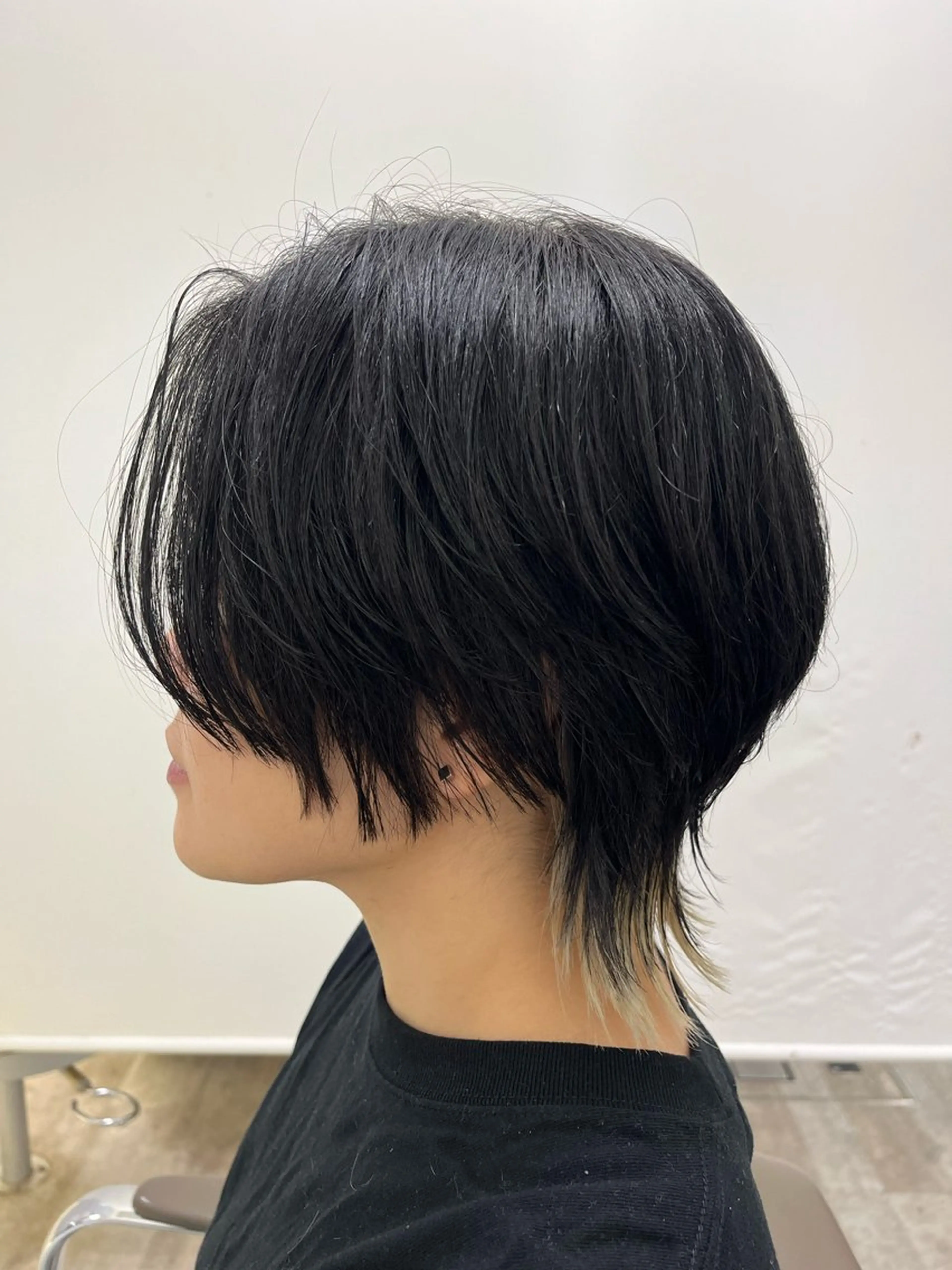 ミディアム 【北千住】🌈韓国風 レイヤー✨小顔カットのヘアスタイル