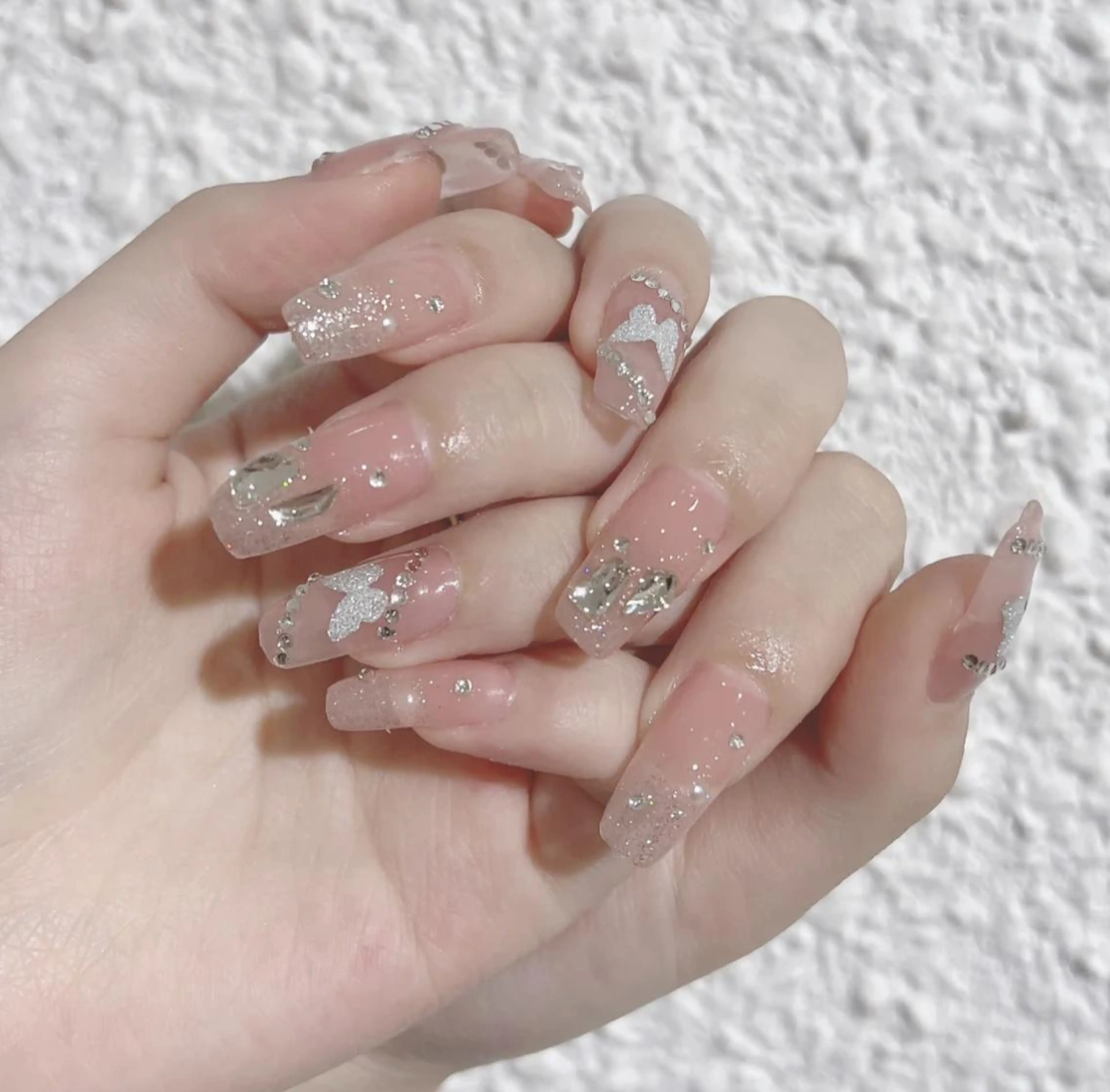 ネイル アートネイル 長さ出し ネイルチップ Queens momoのネイルデザイン