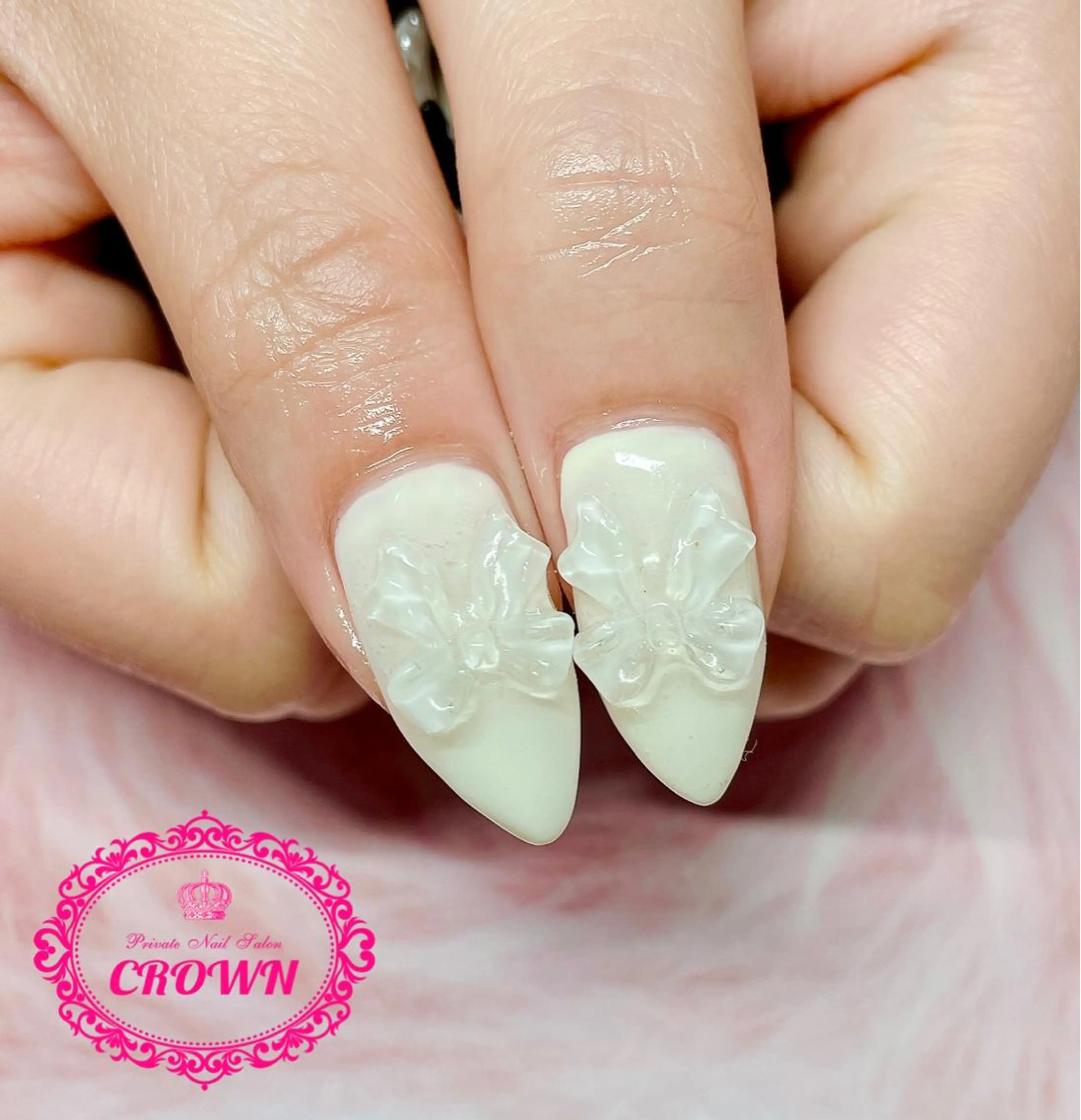 ネイル CROWN プライベートサロンのネイルデザイン