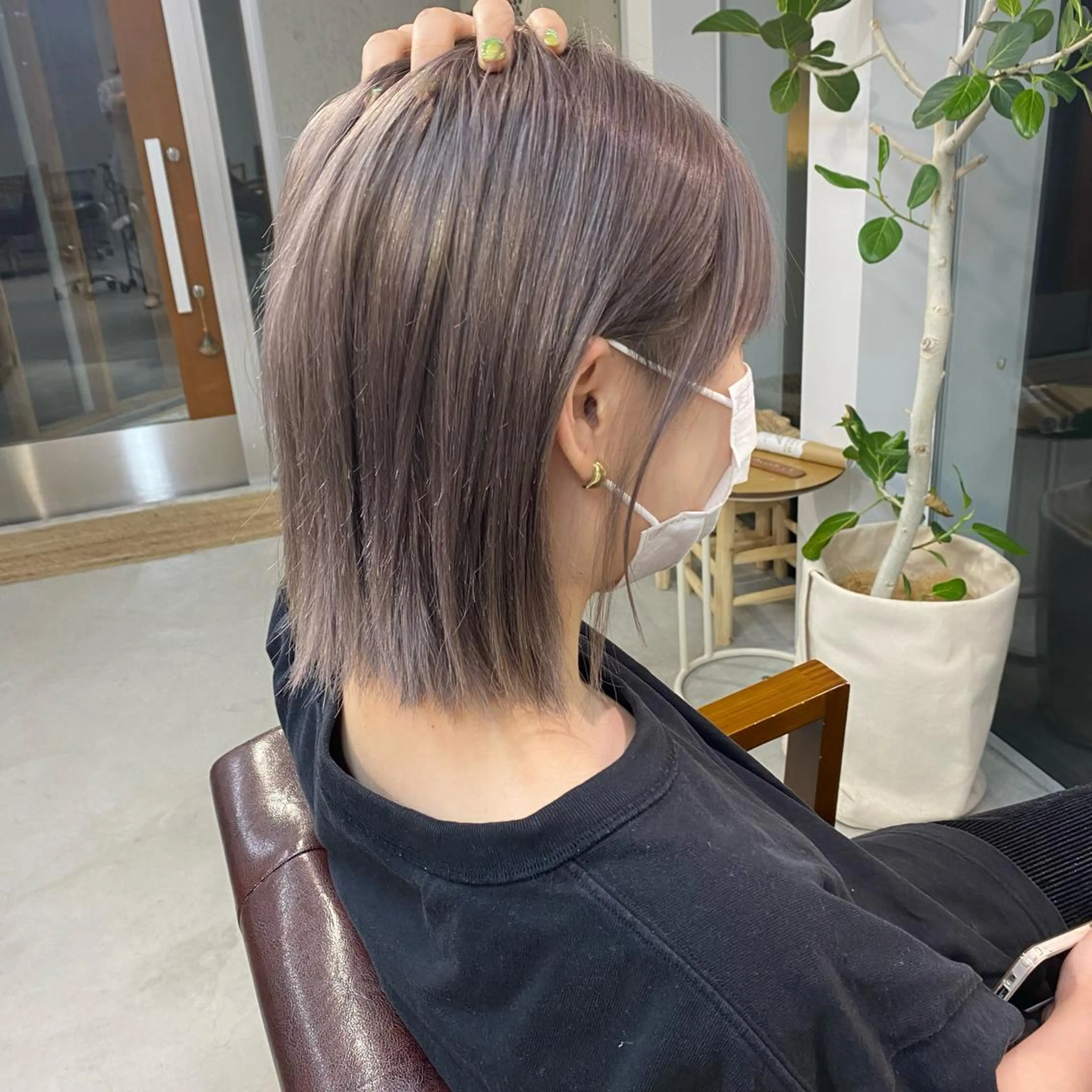 ミディアム カラー シルバー ヘアカラー en⁺ trust所属・レノ/en trust/金沢市のヘアスタイル